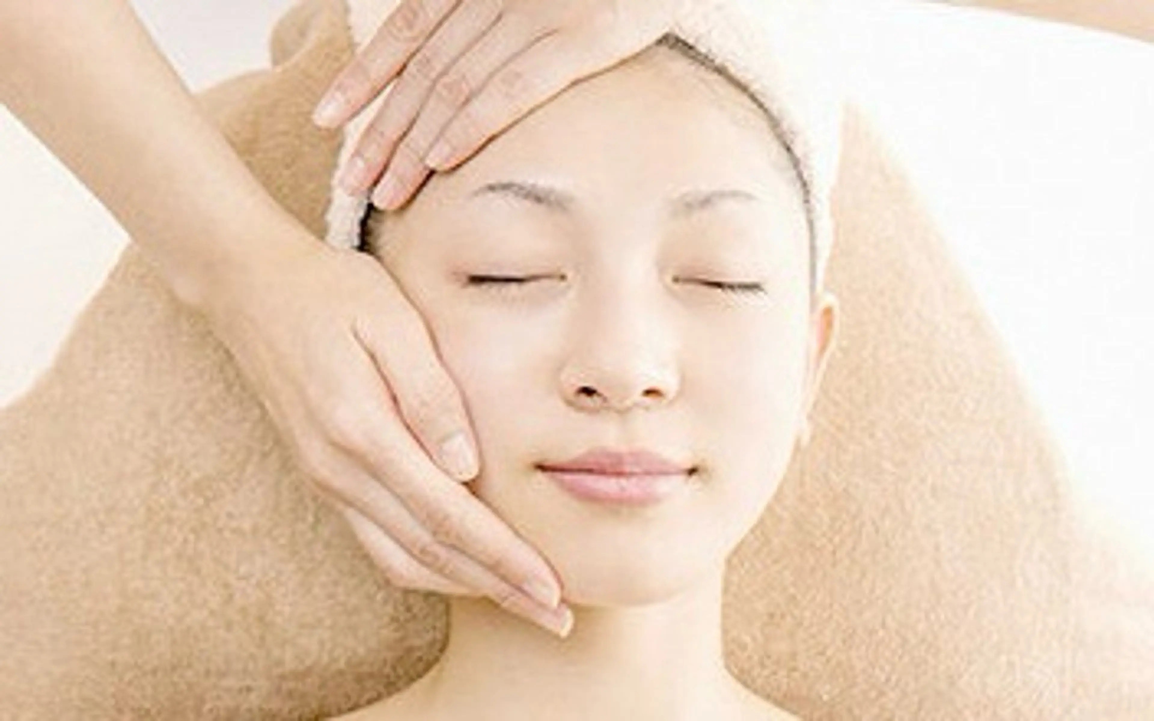 ベーシックコース~フェイシャルトリートメントの写真