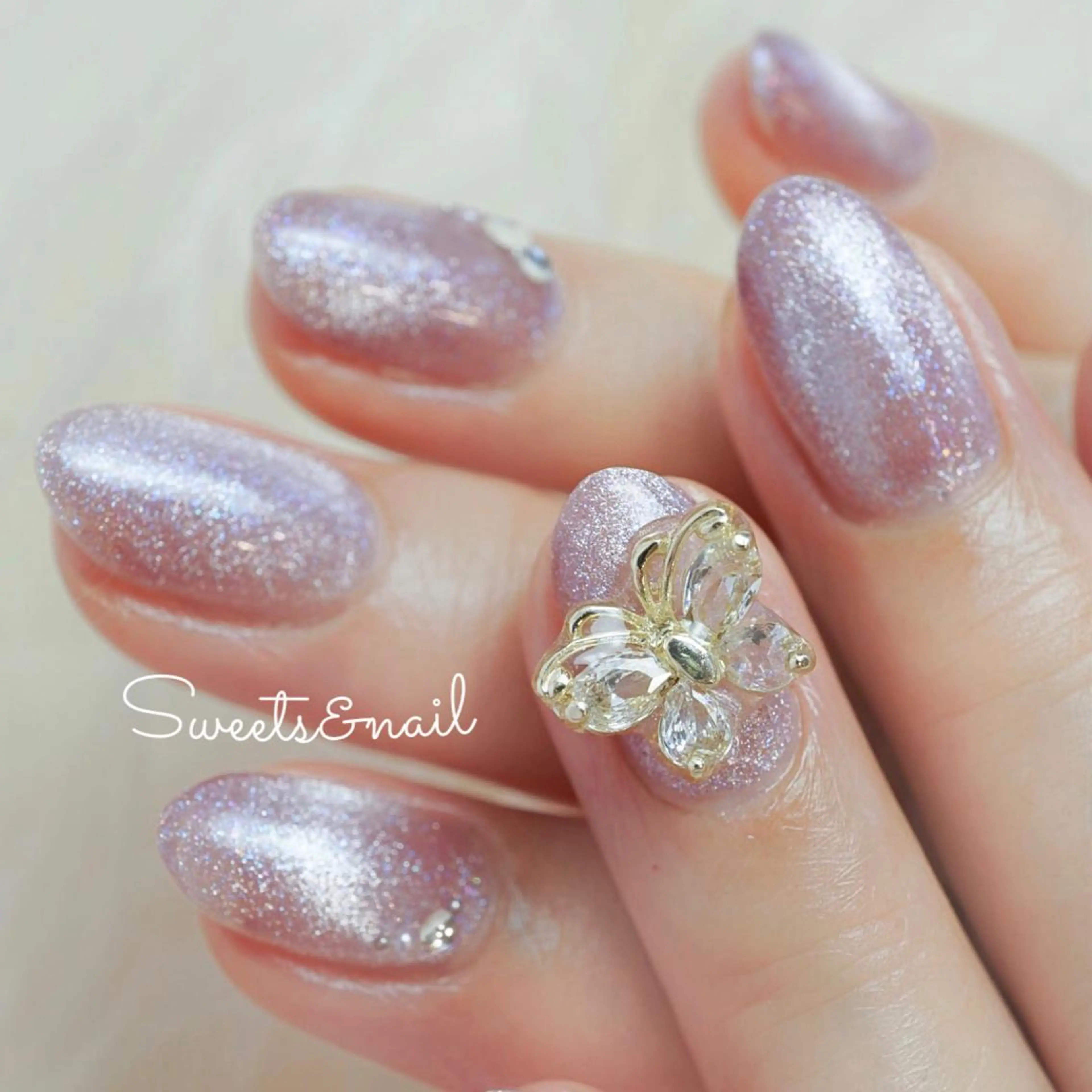 ネイル オーロラネイル 氷ネイル・うるうるネイル キラキラネイル 韓国ネイル マグネットネイル Sweets＆ nail みなこのネイルデザイン