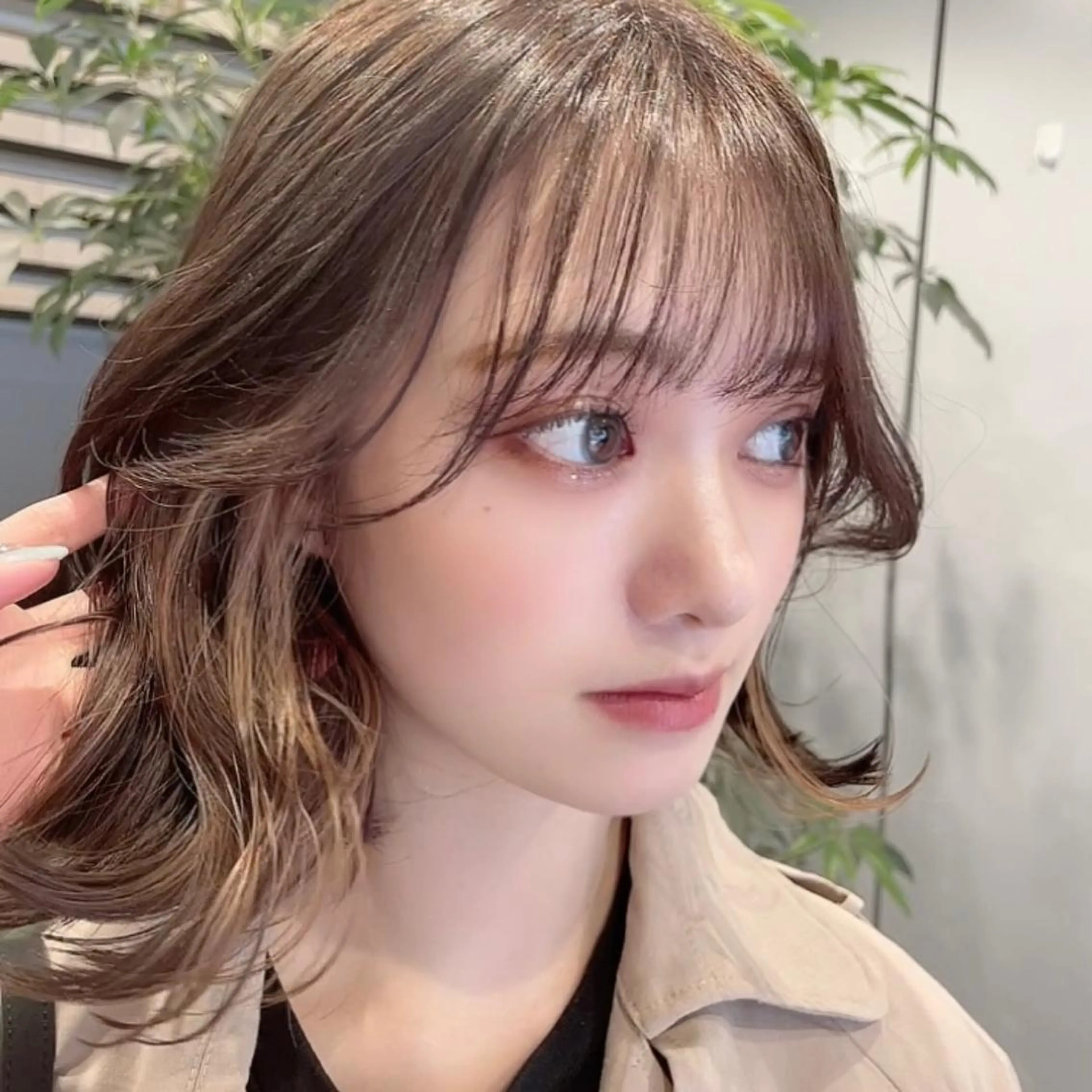ミディアム Toiro所属・🤎小顔レイヤー /ベージュ🤎友香のヘアスタイル