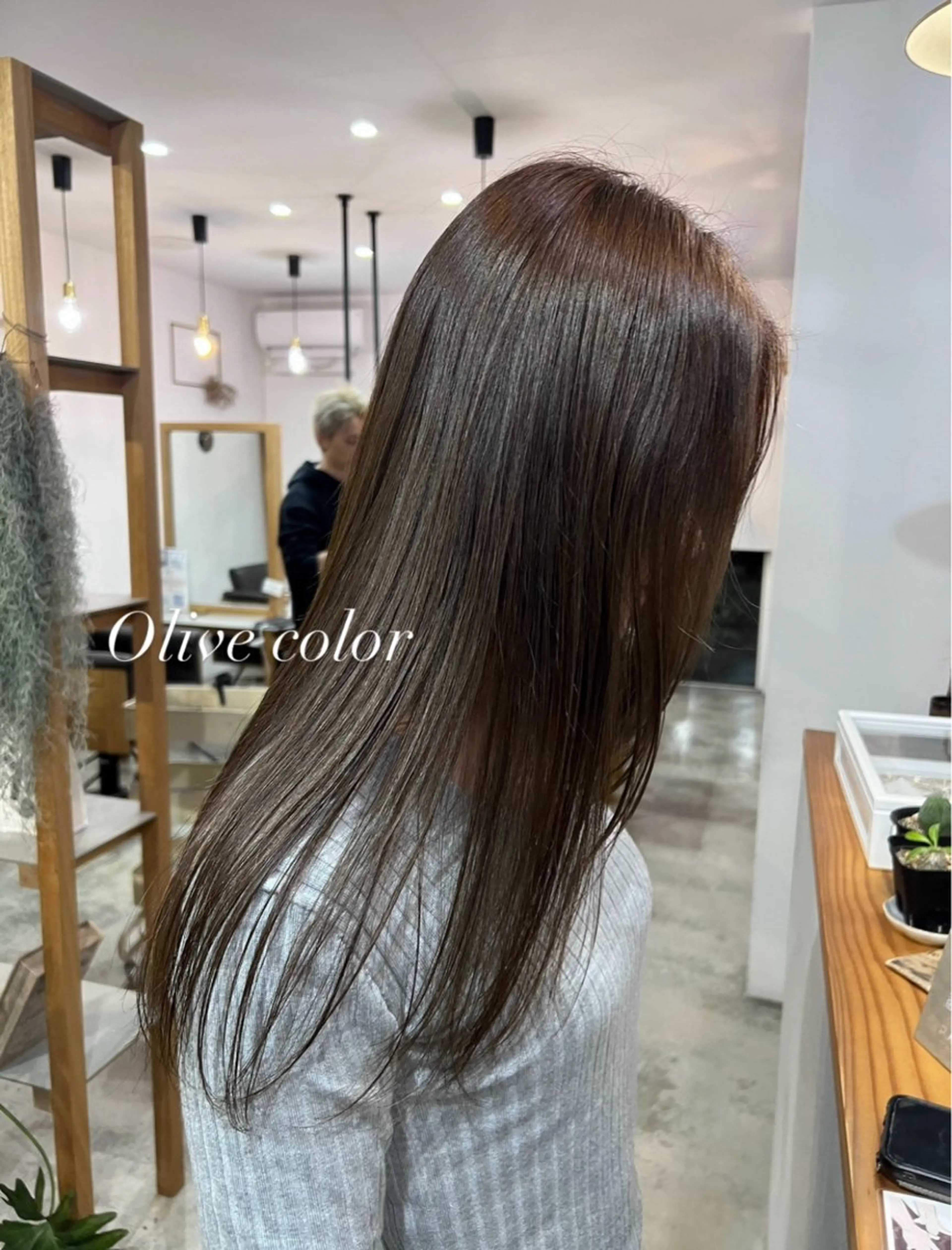 ロング カラー ヘアカラー 松本 華林のヘアスタイル