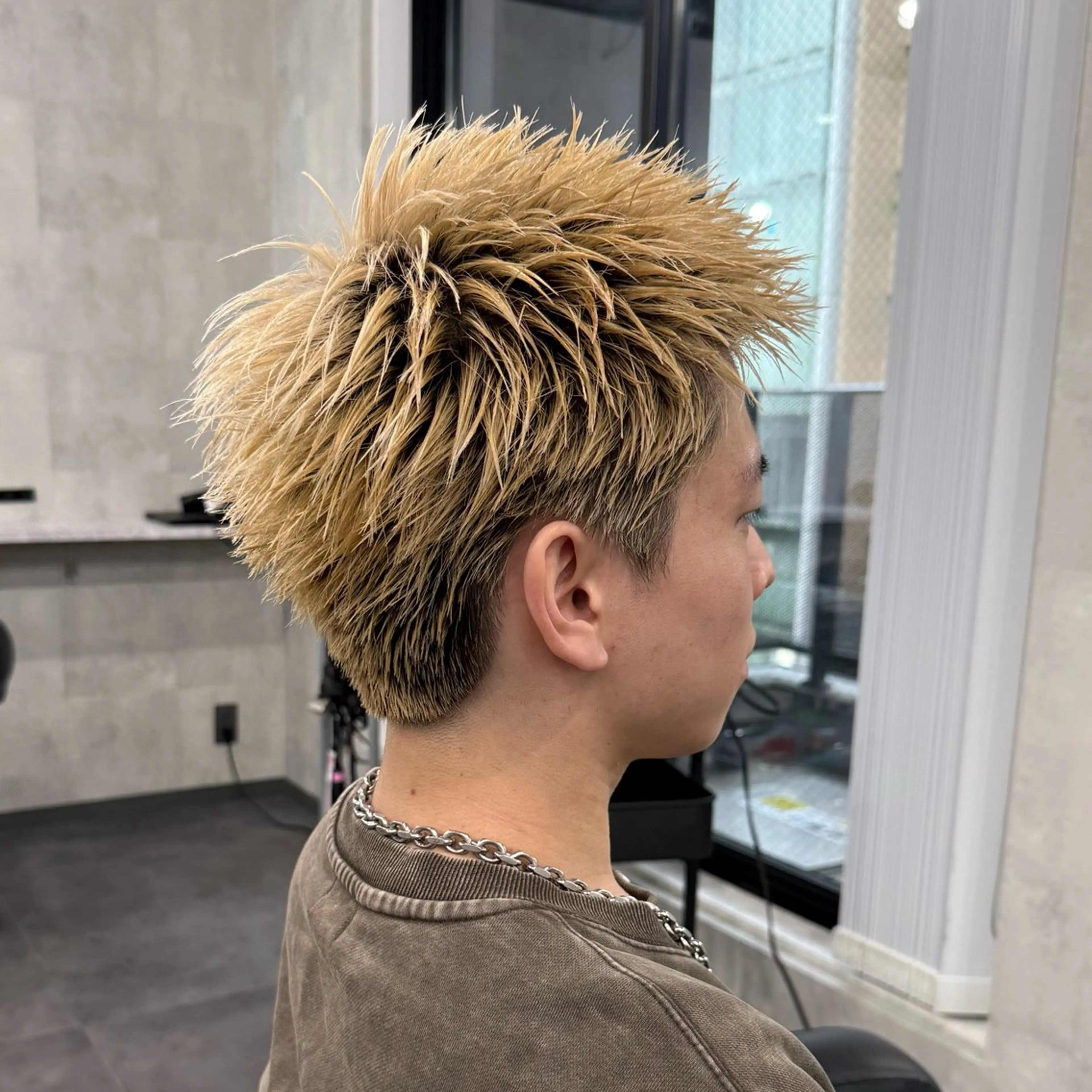 ショート カラー メンズ スパイキーショート 刈り上げ ショートヘア カット ヘアカラー スパイキーショート/ 短髪/渋谷/kiyoのヘアスタイル