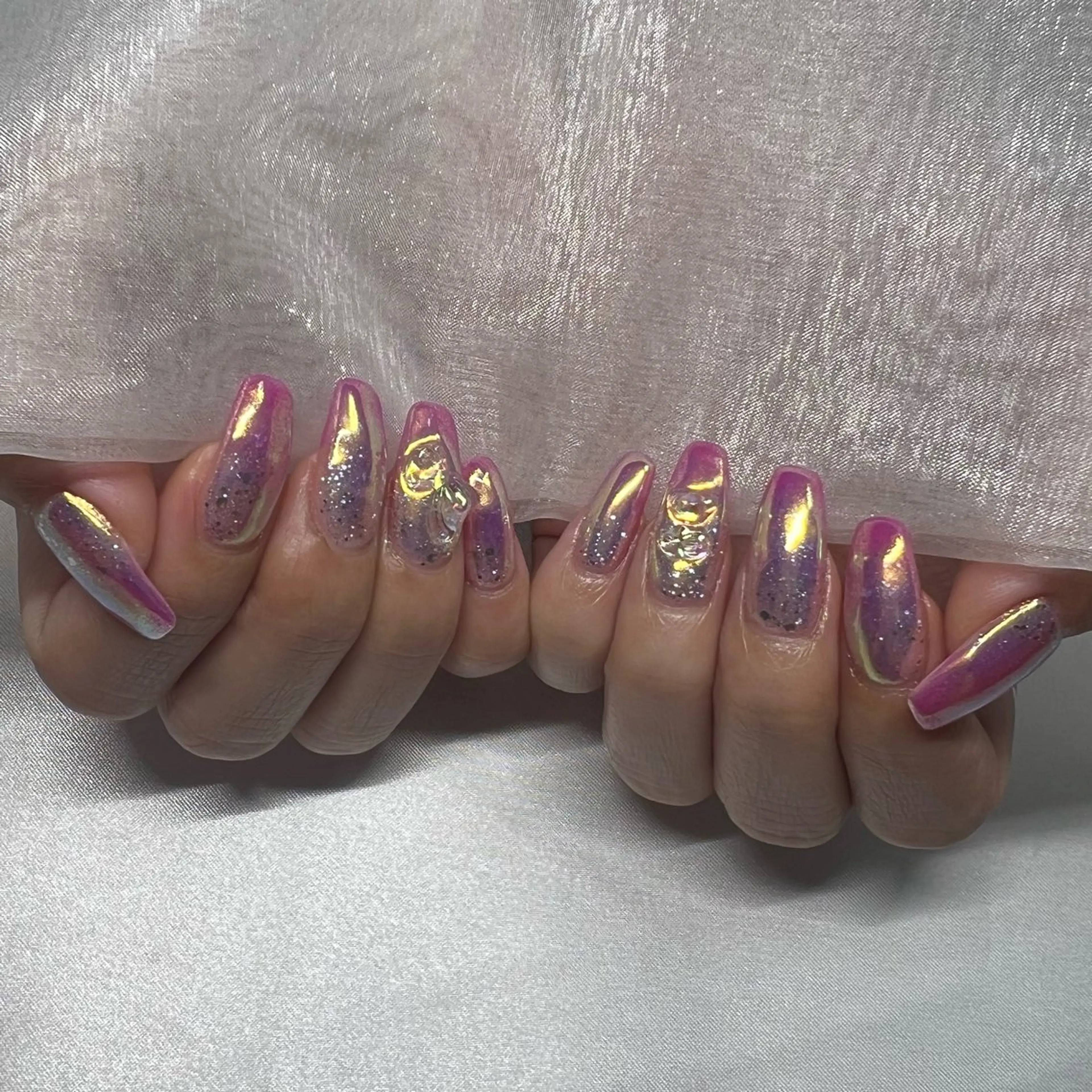 ネイル ジェルネイル 韓国ネイル ラメ(グリッター) マグネットネイル ミラーネイル ハンドネイル -nail salon-Reward所属・nail salon Rewardのネイルデザイン