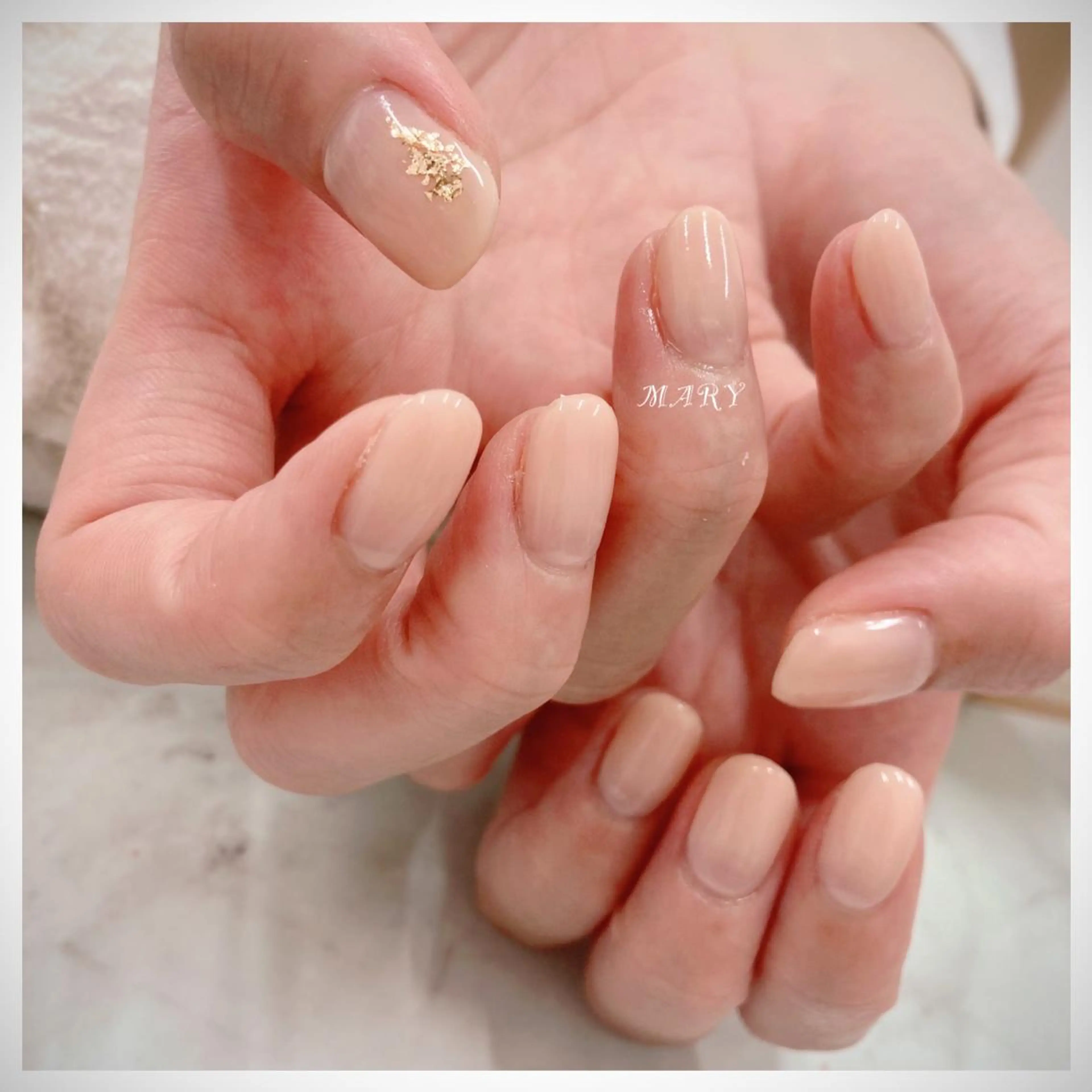 ネイル グラデーション ニュアンスネイル オフィスネイル シンプルネイル ハンドネイル Mary nail所属・Mary nail .narumiのネイルデザイン