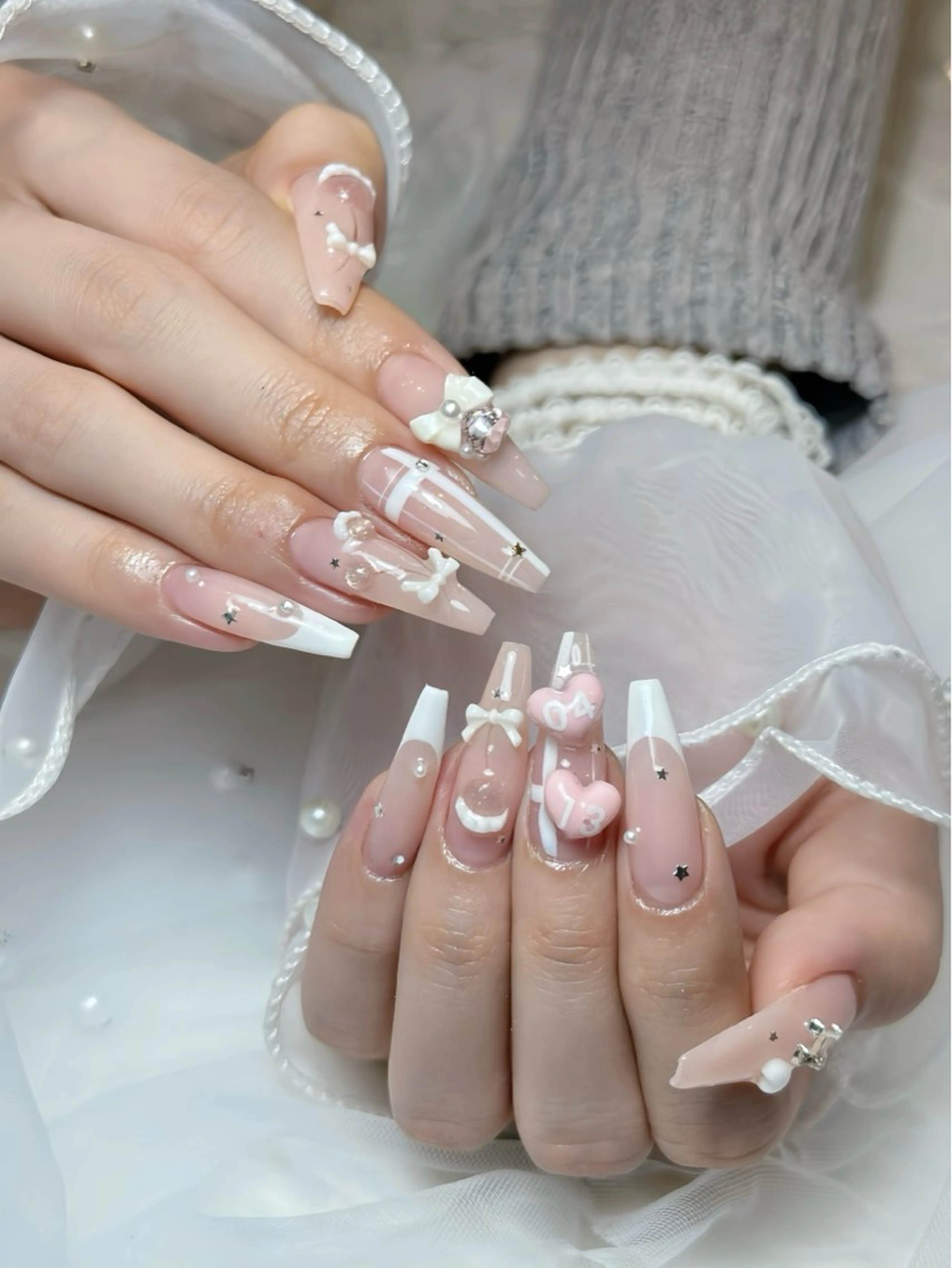 ネイル オーロラネイル ボルドー ブラウン 氷ネイル・うるうるネイル キラキラネイル ハンドネイル Julli ジュリのネイルデザイン