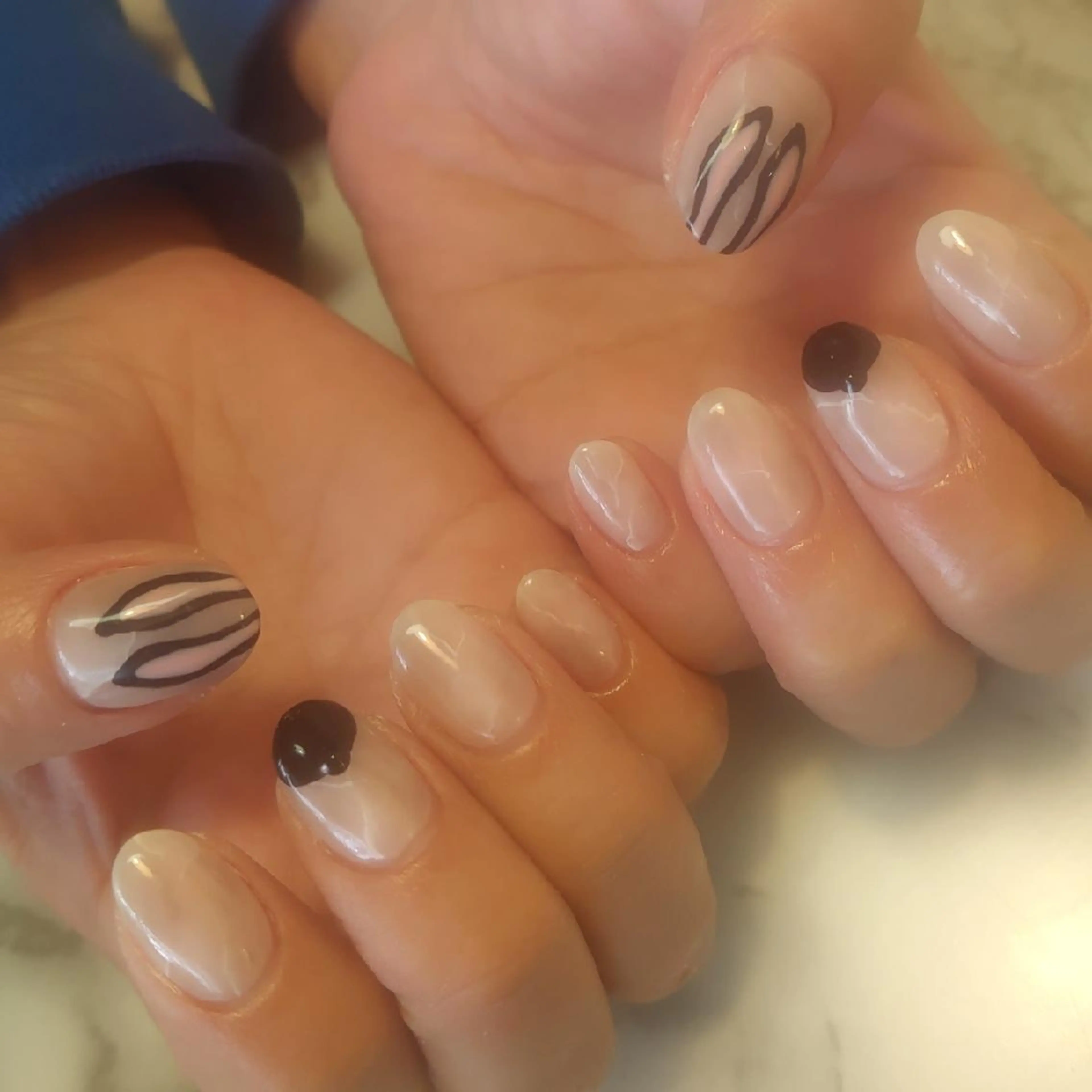 ネイル ジェヌインネイル 河内のネイルデザイン
