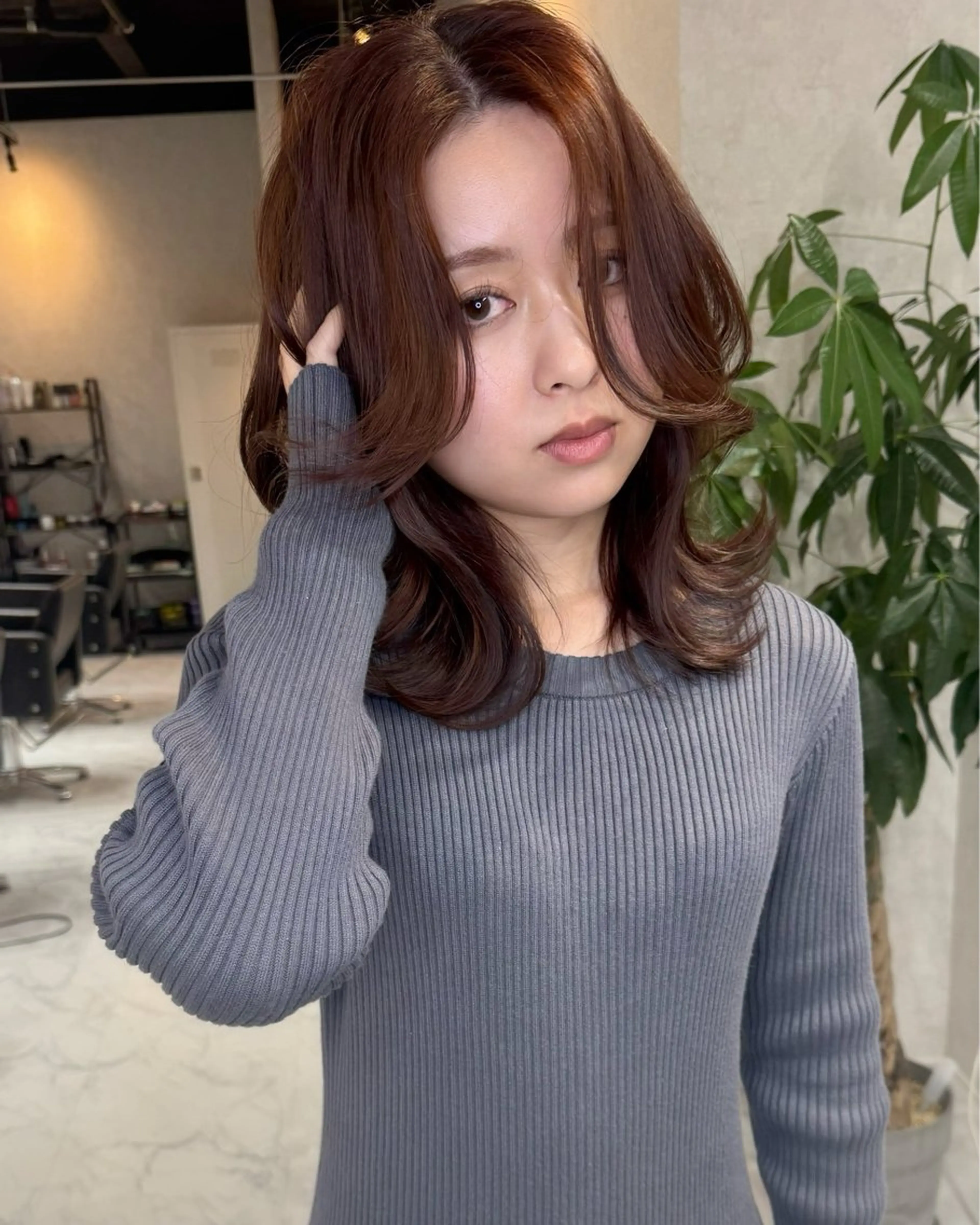 ミディアム カラー ヘアアレンジ 韓国風ヘア レイヤーカット トリートメント ワンホンヘア カット ヘアカラー トリートメント アンドウ ユウ/ レイヤーカット/韓国のヘアスタイル