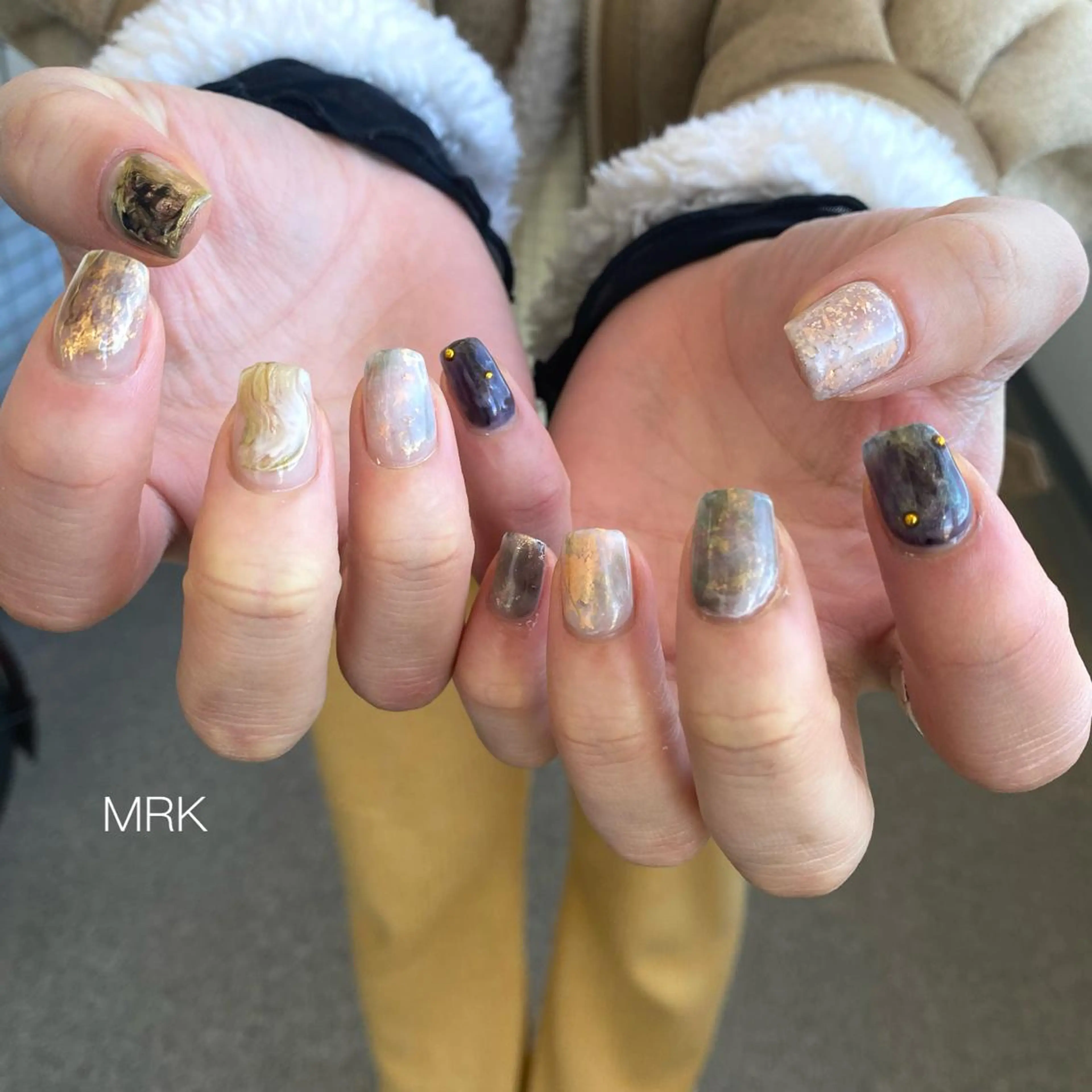 ネイル ミラーネイル ニュアンスネイル MARUKO nailのネイルデザイン