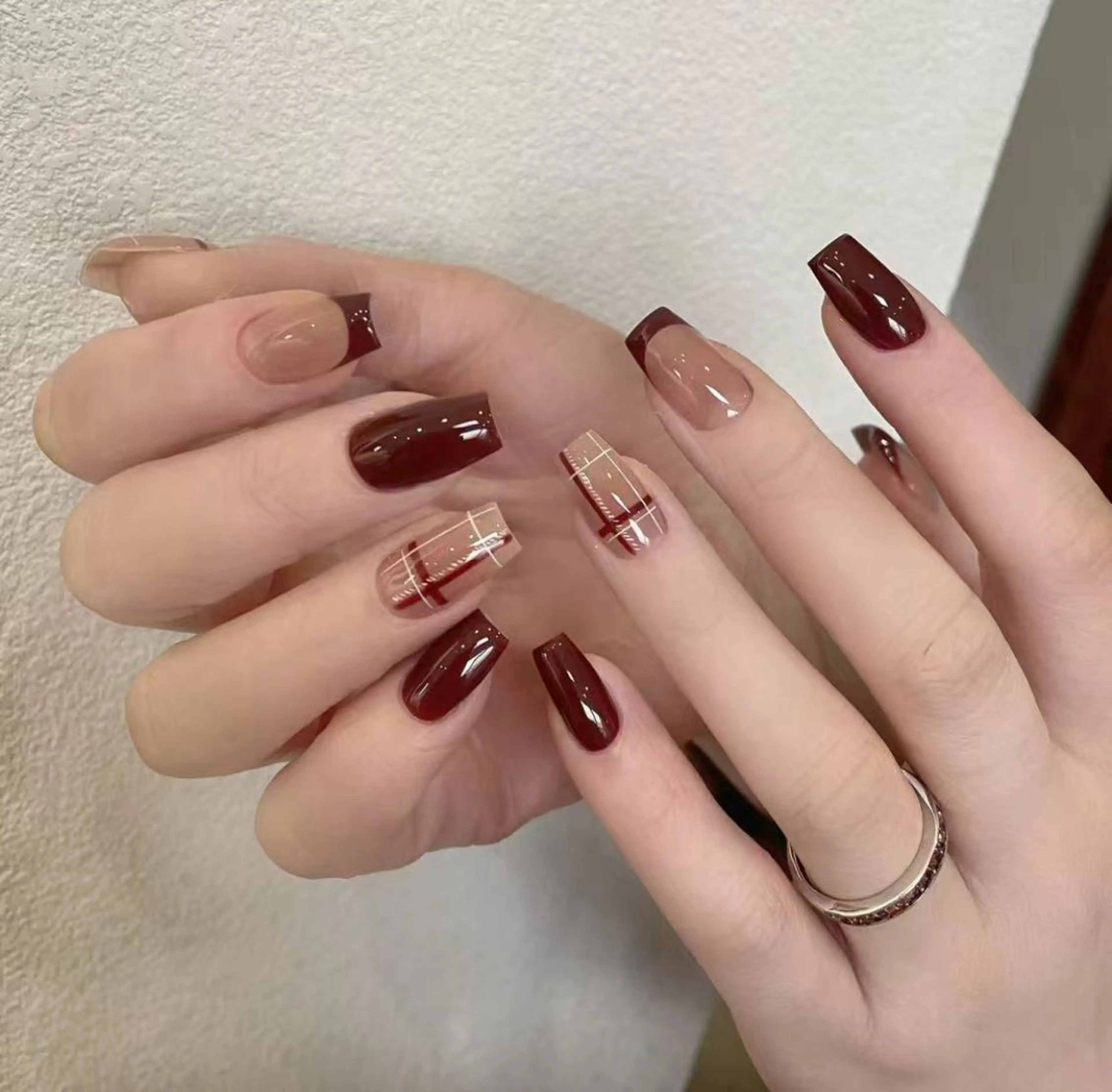 ネイル Alra- 店舗のネイルデザイン