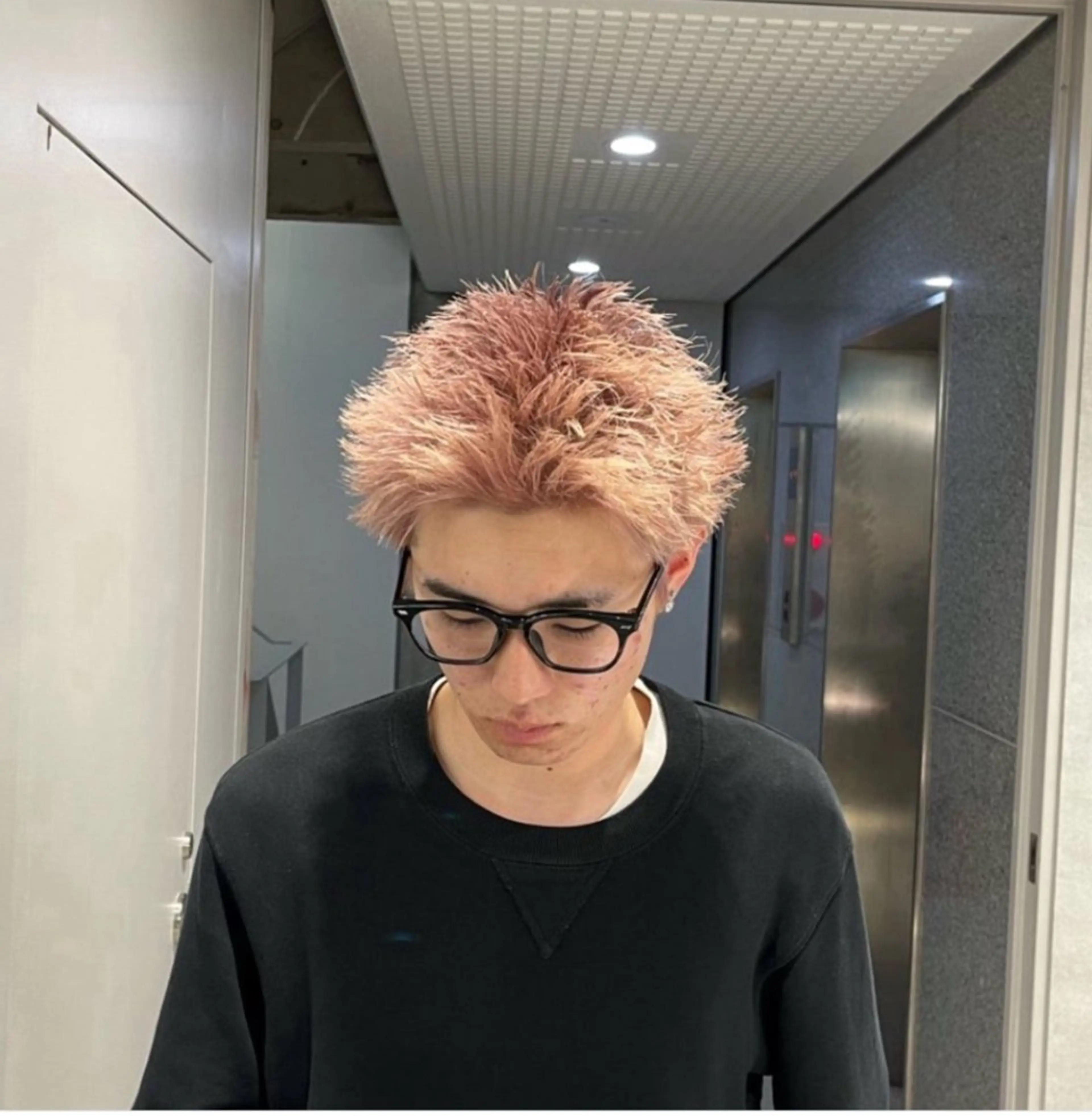 ショート カラー パーマ メンズ メンズハイトーン ハイトーンカラー カット ヘアカラー 🔥メンズ 特化🔥菊水皐暉🔥のヘアスタイル