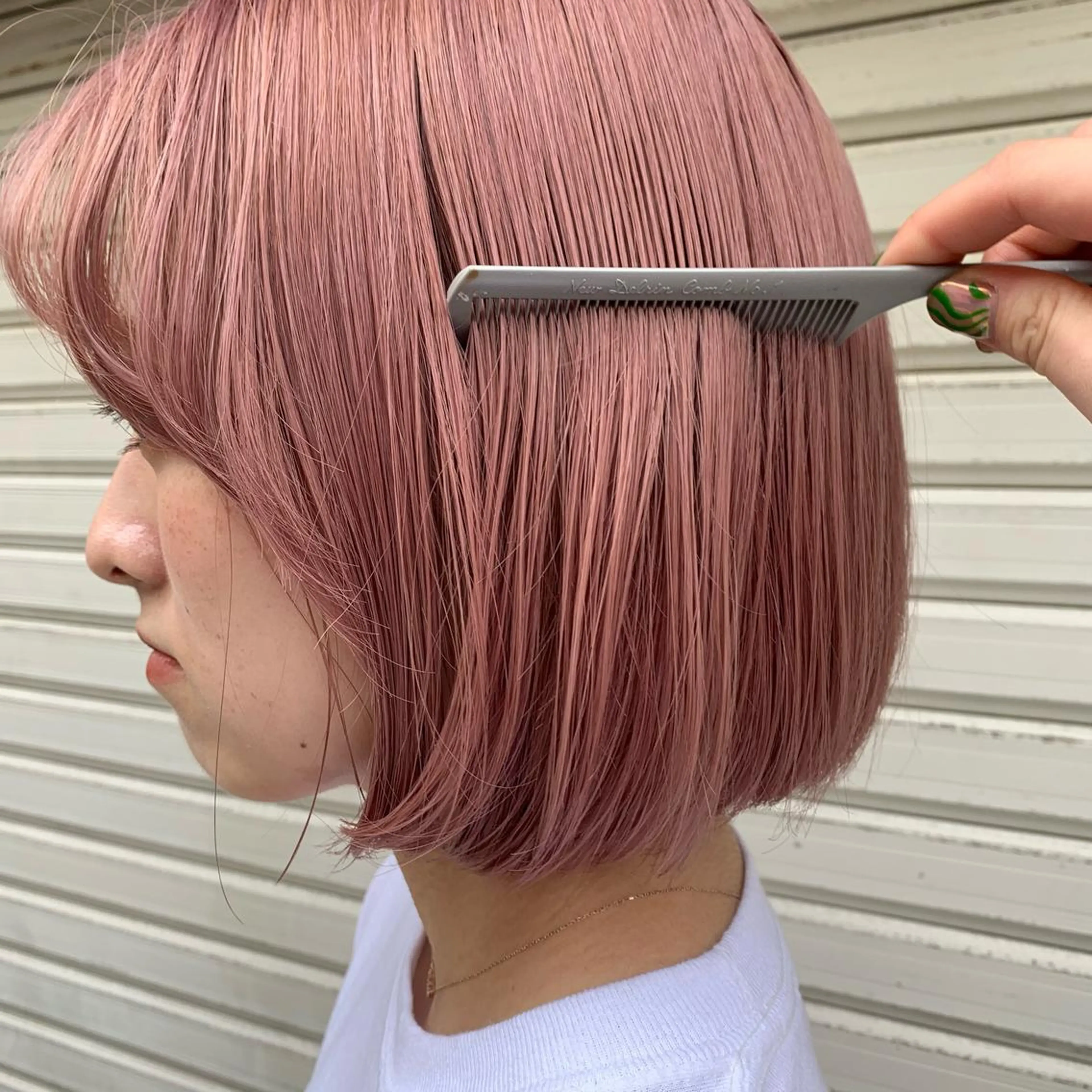 ミディアム カラー ベージュカラー ブリーチ ピンクカラー ピンクベージュ ブリーチカラーが人気 onnuのヘアスタイル