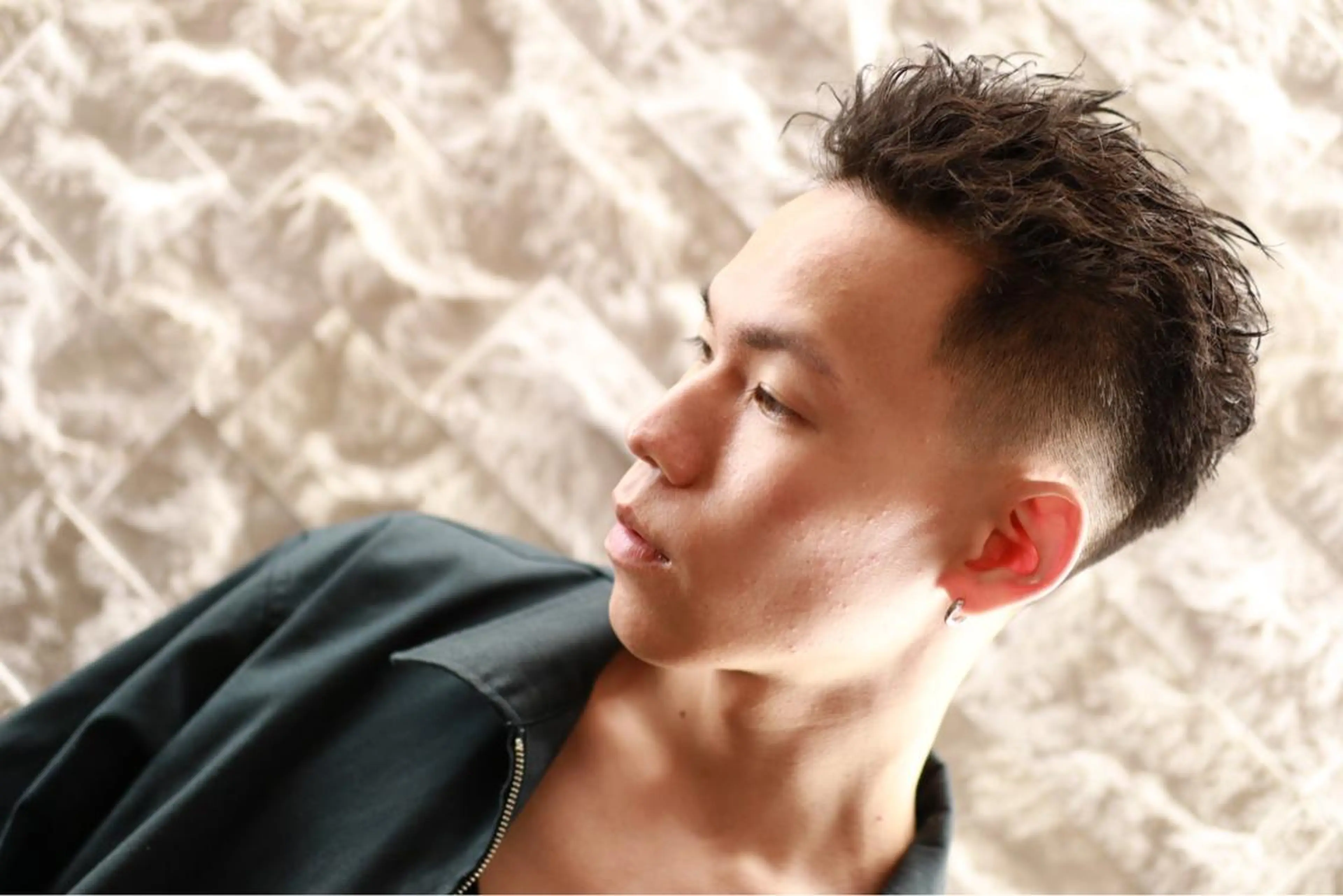 ショート パーマ メンズ フェードカット 福留 叶太のヘアスタイル