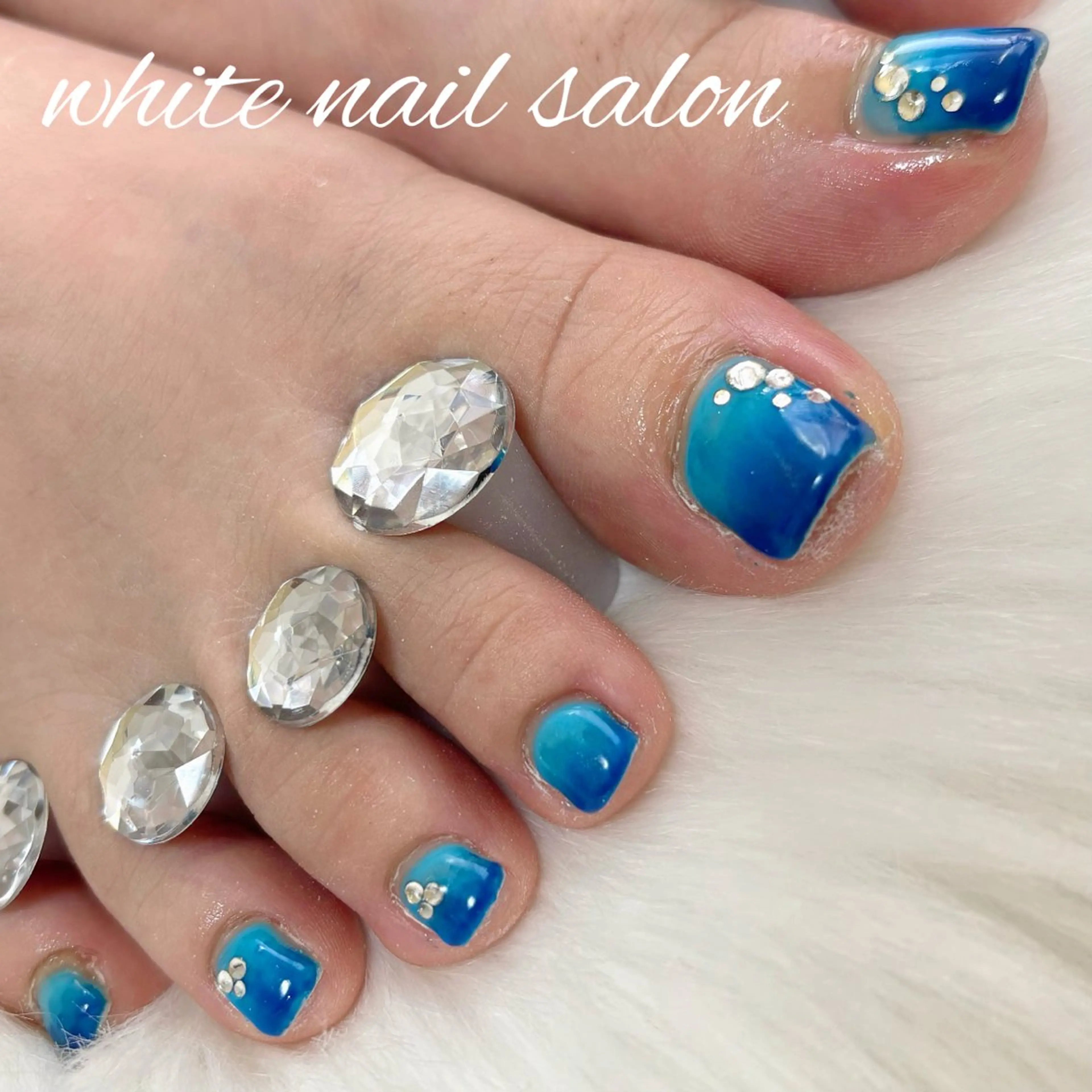 ネイル 持ち込み ホワイト フットネイル white nail salonのネイルデザイン
