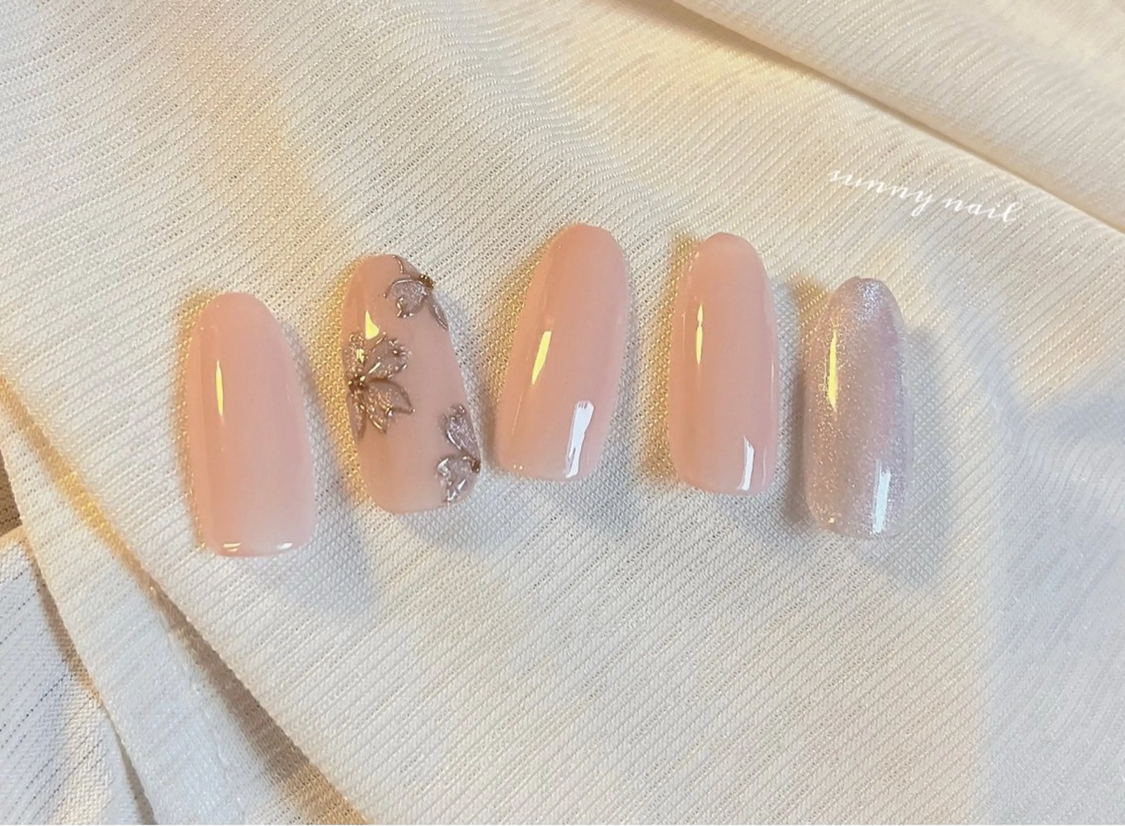 ネイル 桜ネイル ジェルネイル マグネットネイル ミラーネイル パラジェル sunny nailのネイルデザイン
