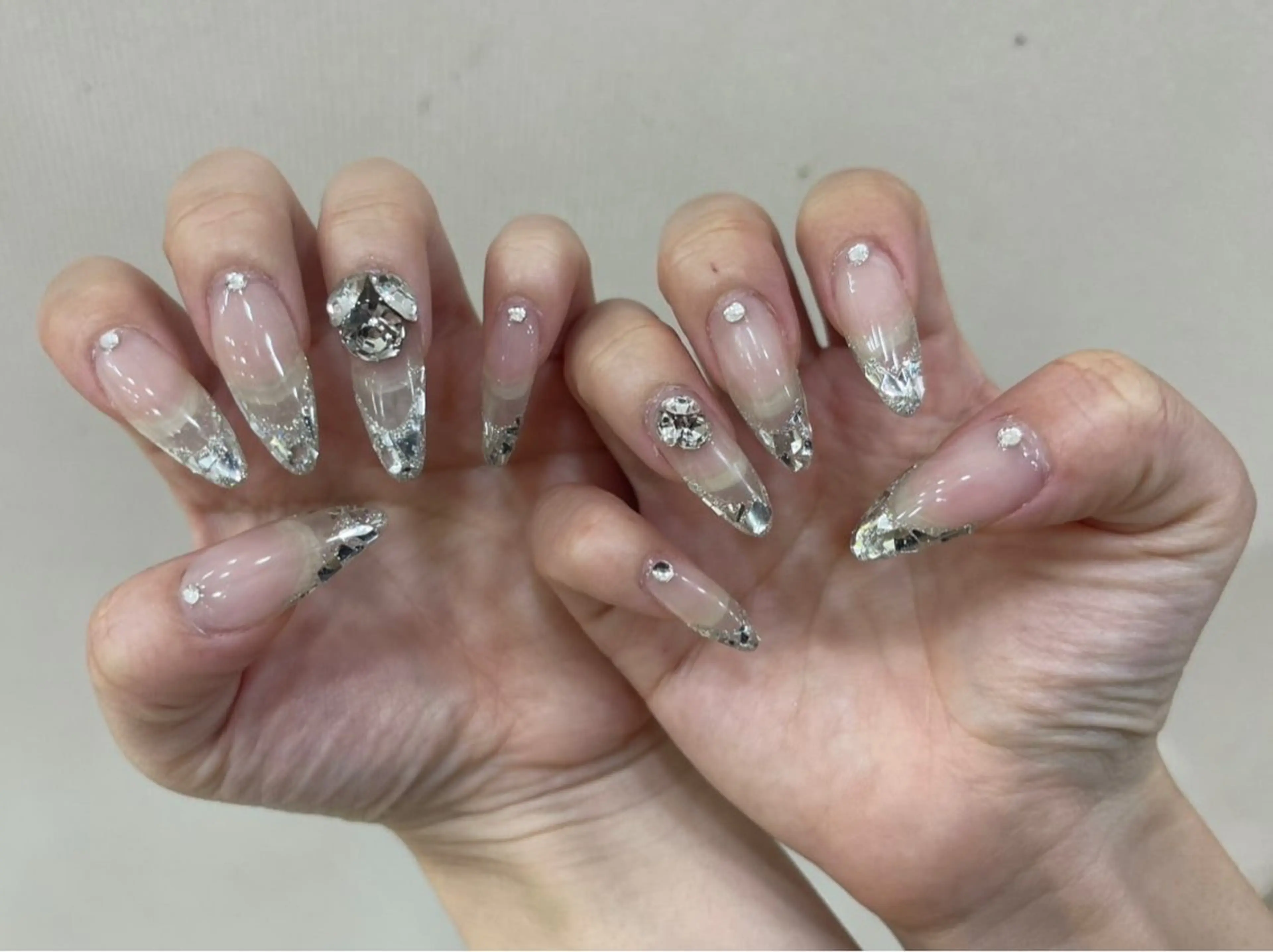 ネイル フレンチネイル ガラスフレンチ kira-la キララ･:*..のネイルデザイン