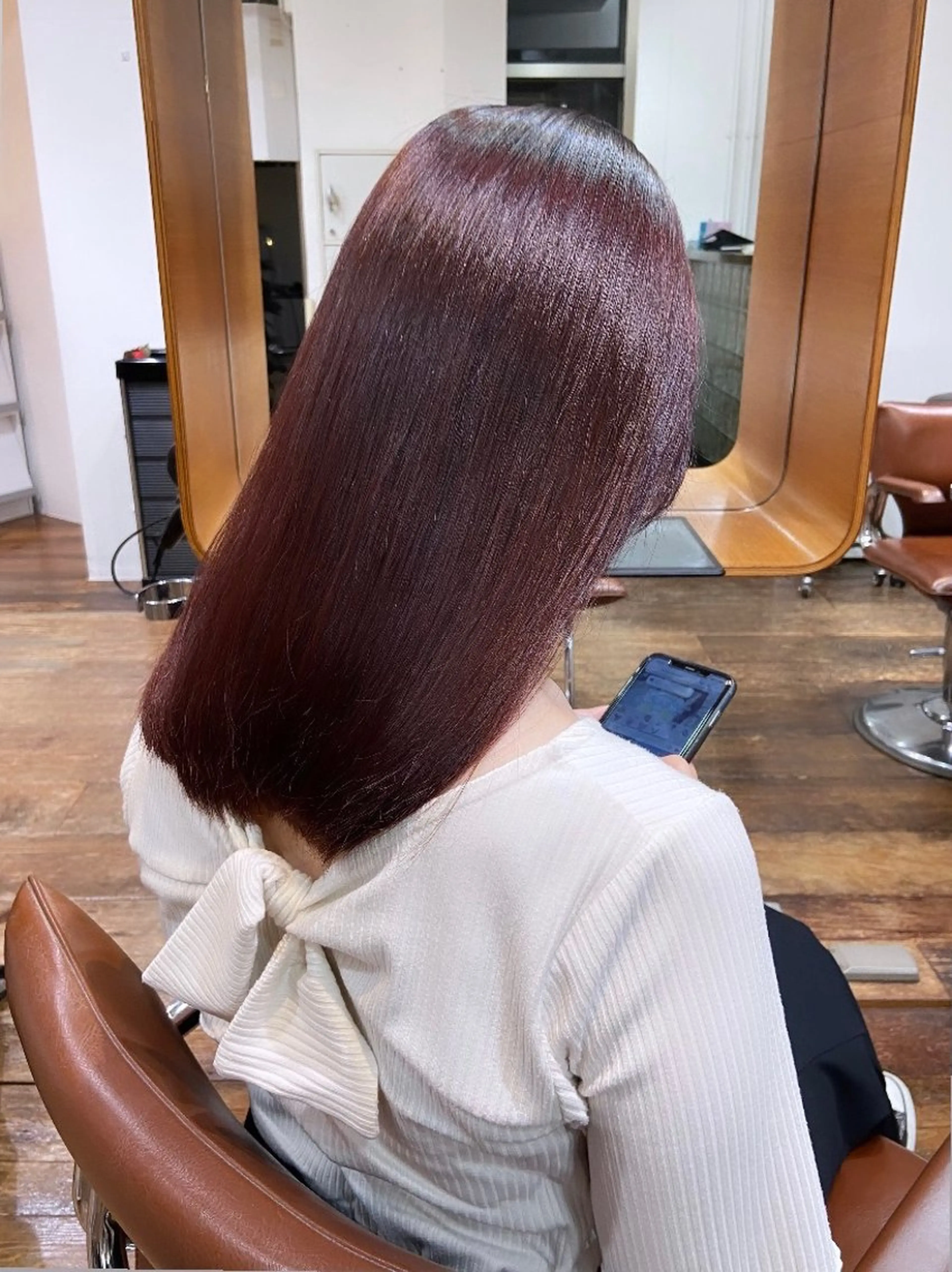 セミロング ピンクブラウン 透明感カラー｜ める🎀のヘアスタイル