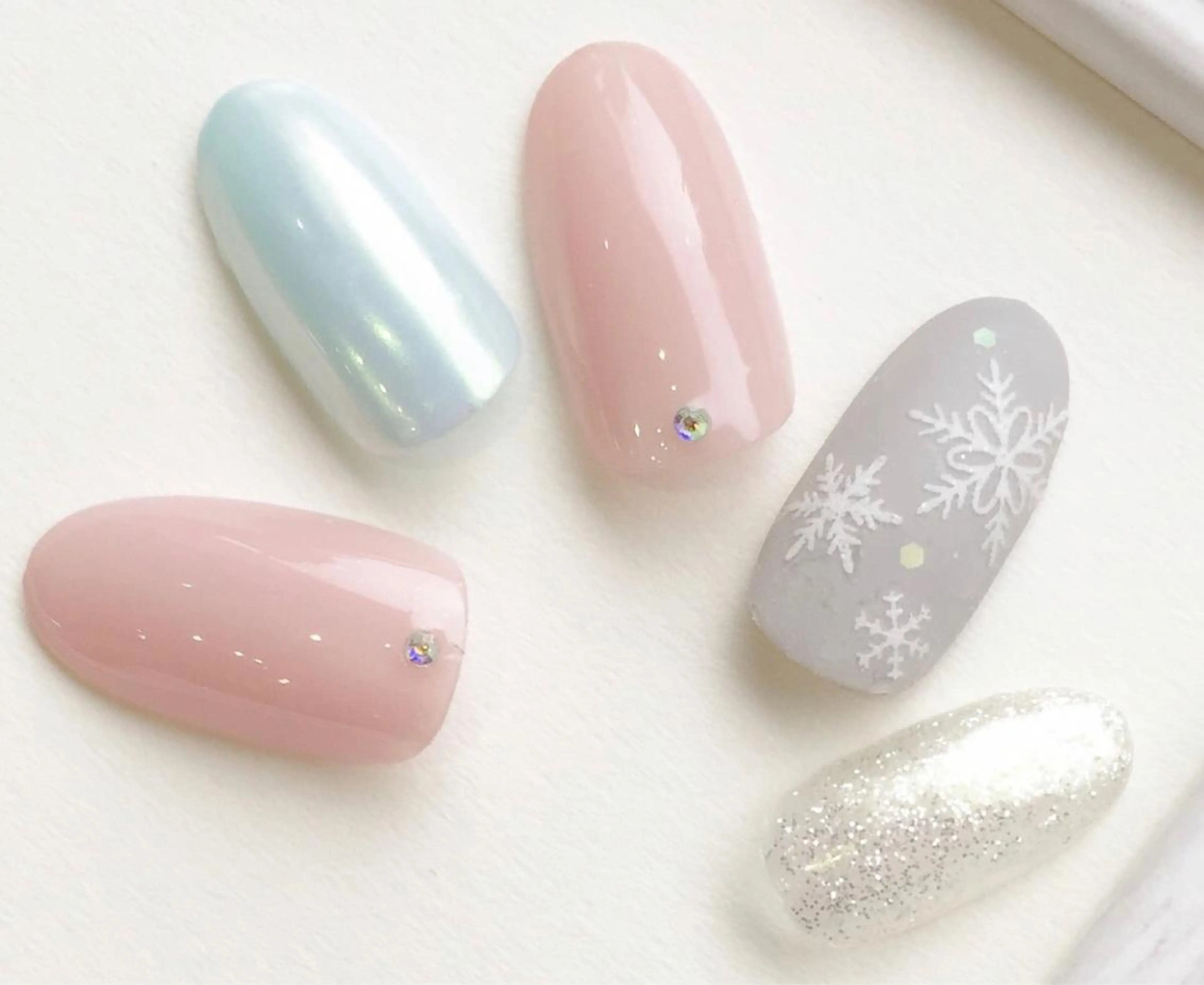 ネイル ハンドネイル ゲン レイカのネイルデザイン