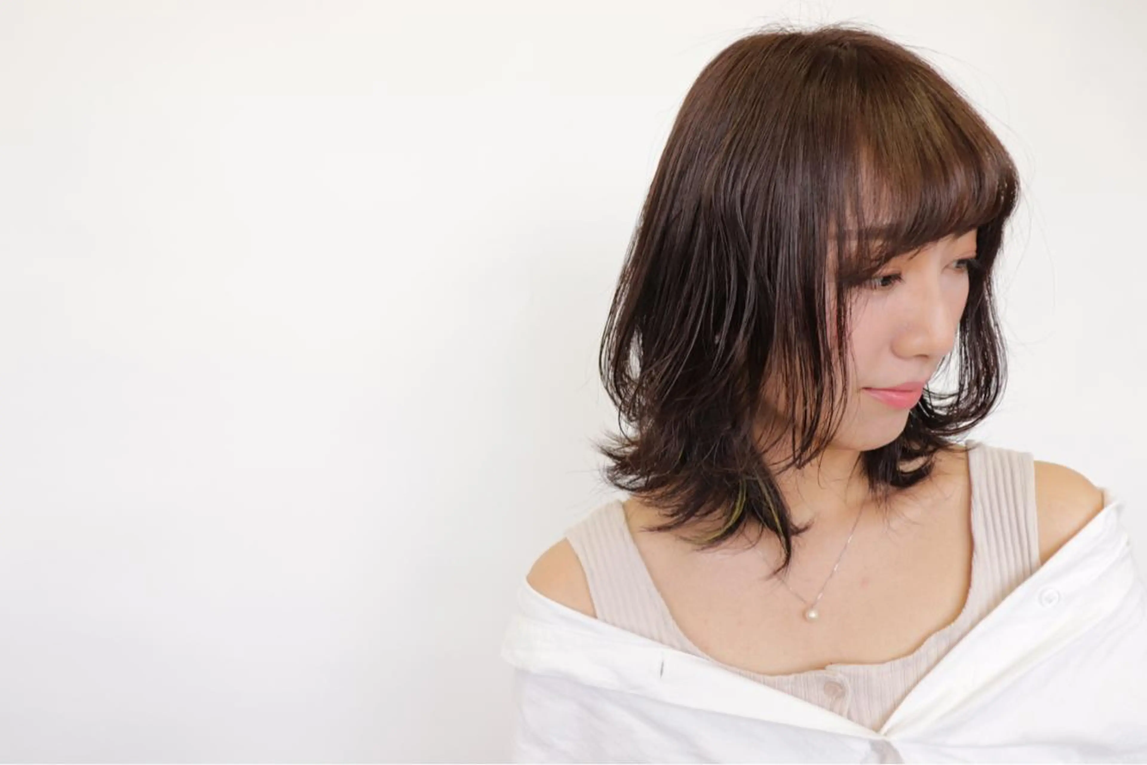 セミロング 袴田 伊代のヘアスタイル