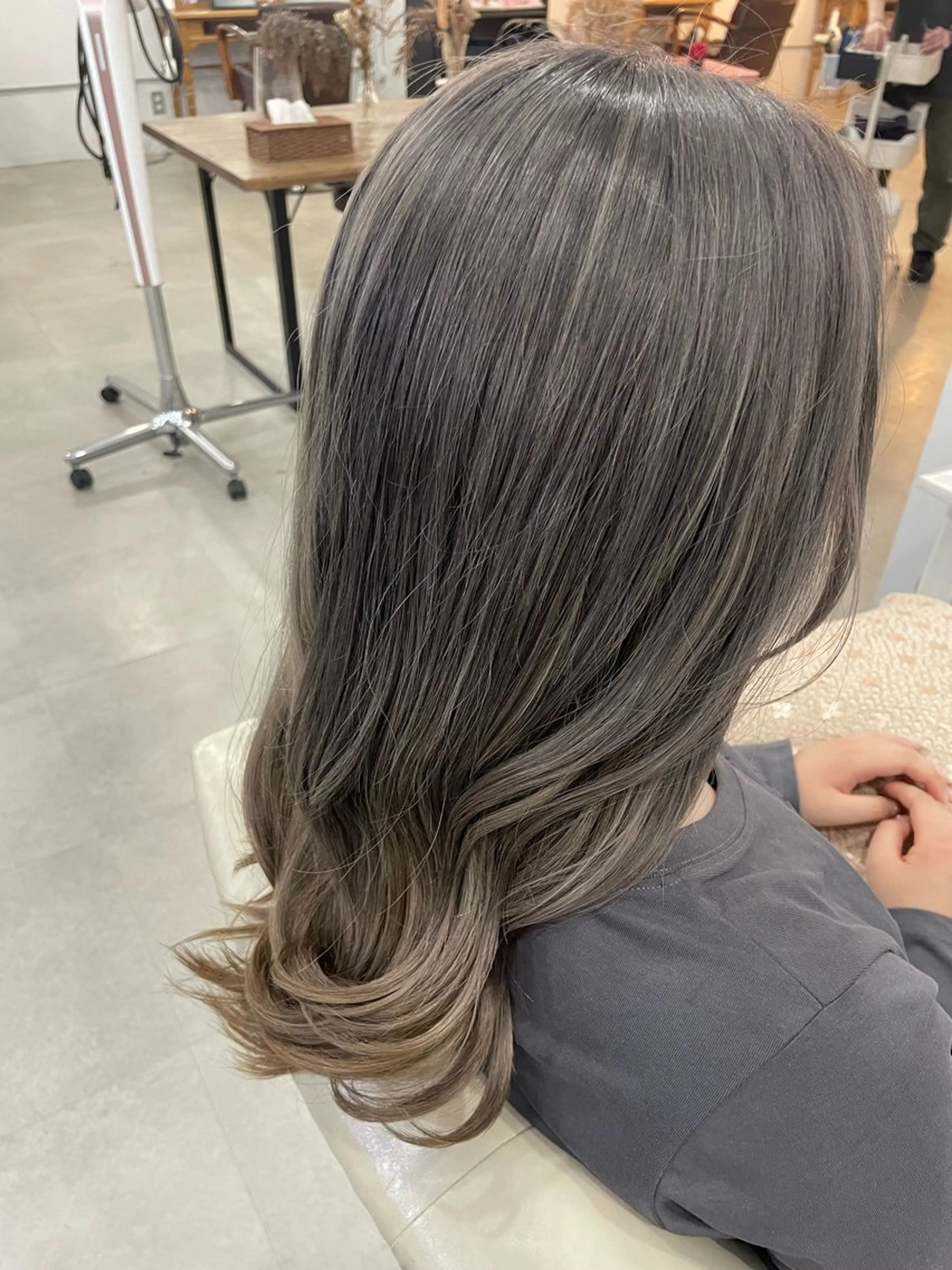 ロング カラー 🌷デザインカラー 🌷渡辺玲奈のヘアスタイル