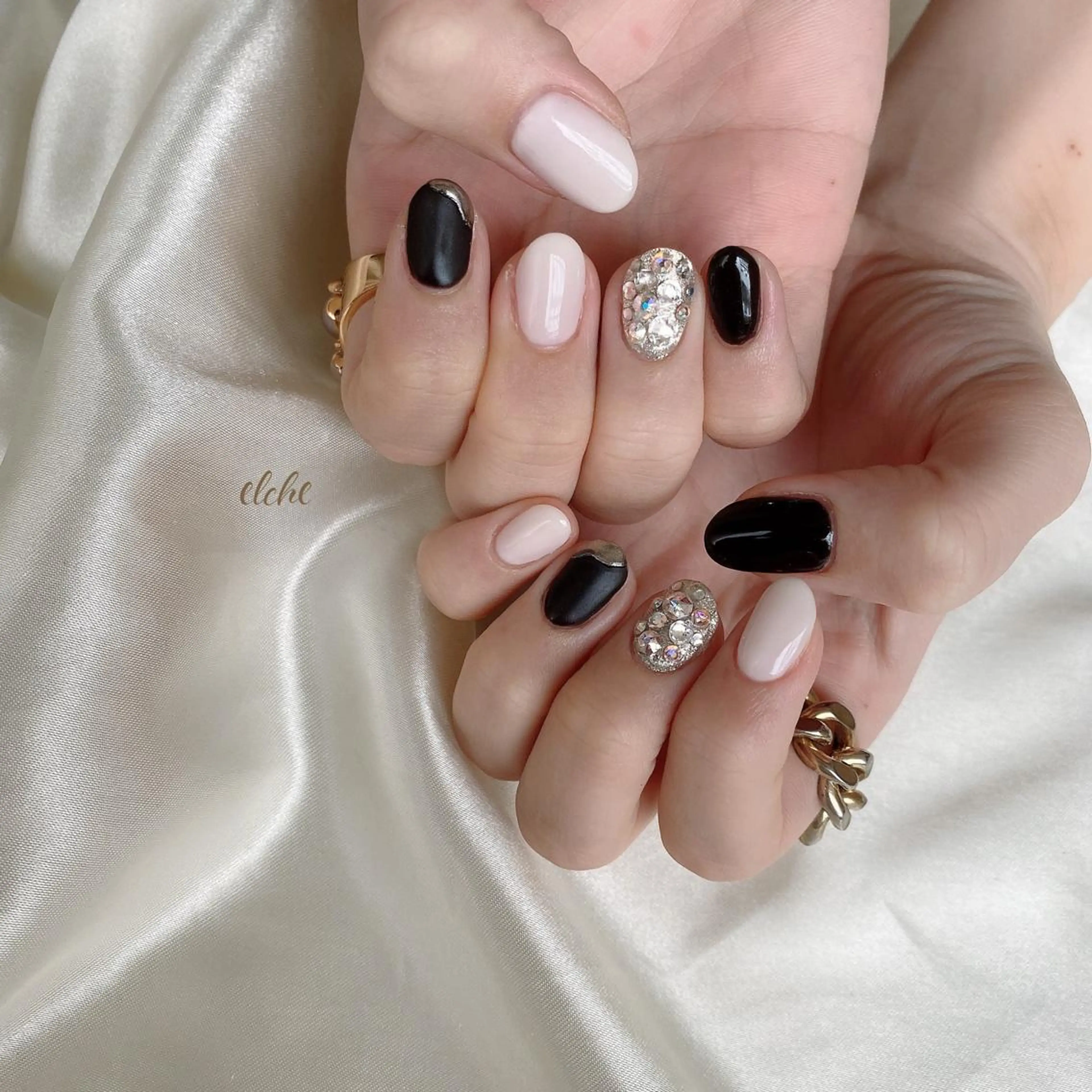 ネイル Rio 𓍼のネイルデザイン