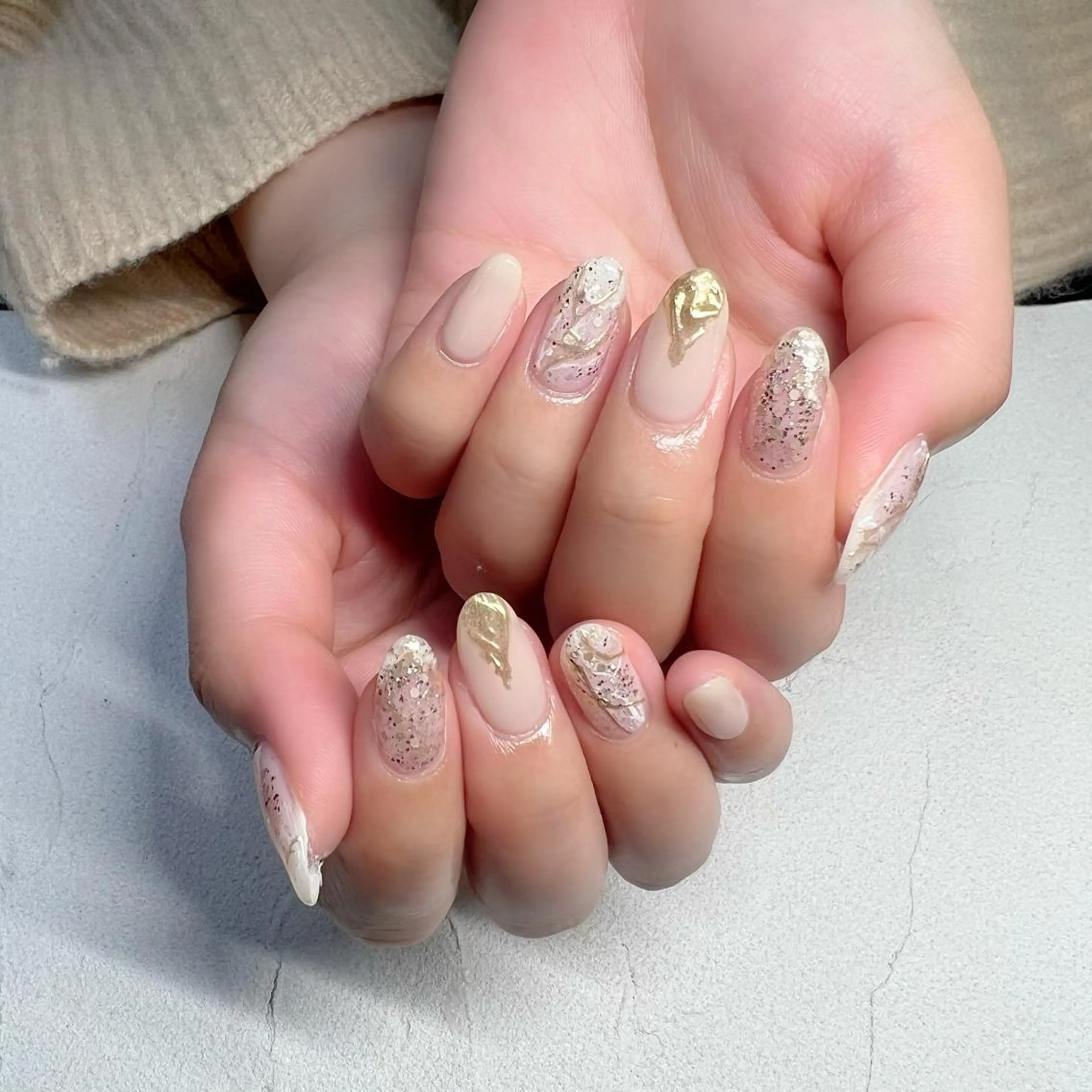 ネイル ニュアンスネイル ハンドネイル Bianca . UCHIDAのネイルデザイン