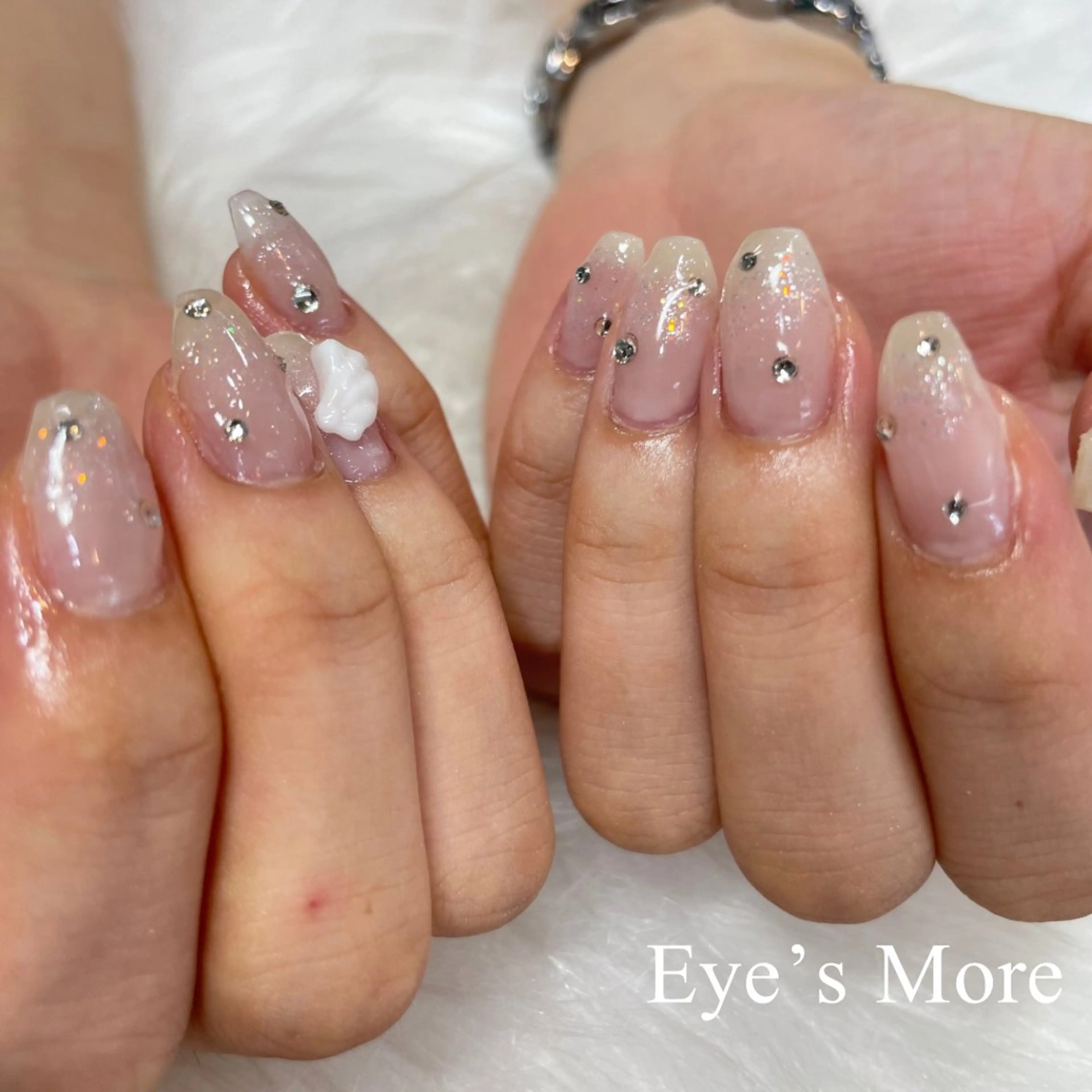 ネイル Eye’sMore八王子所属・Eyes More/ Yukiのネイルデザイン