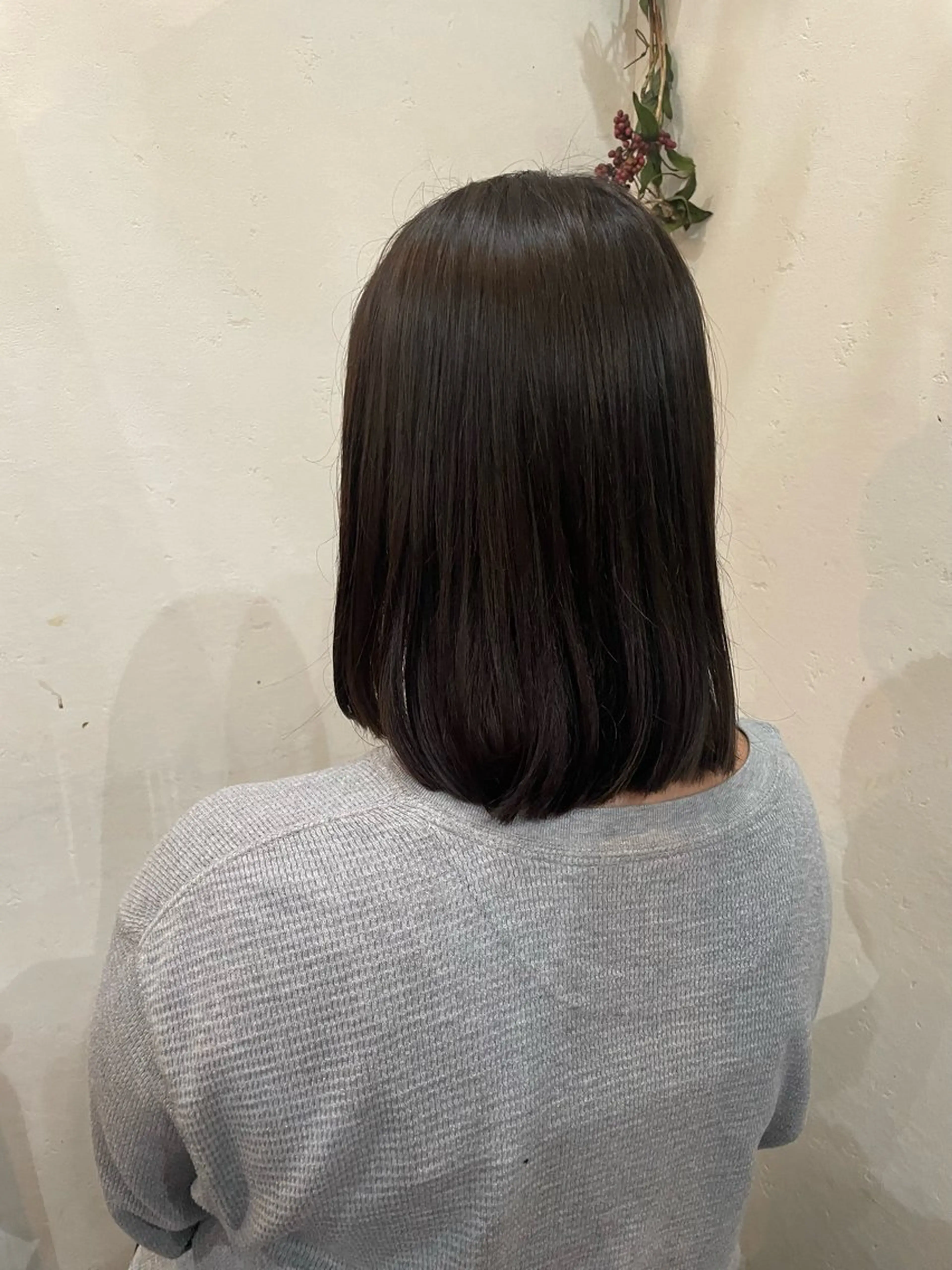 カラー ブラウンカラー ダークブラウン story 増田 わかなのヘアスタイル