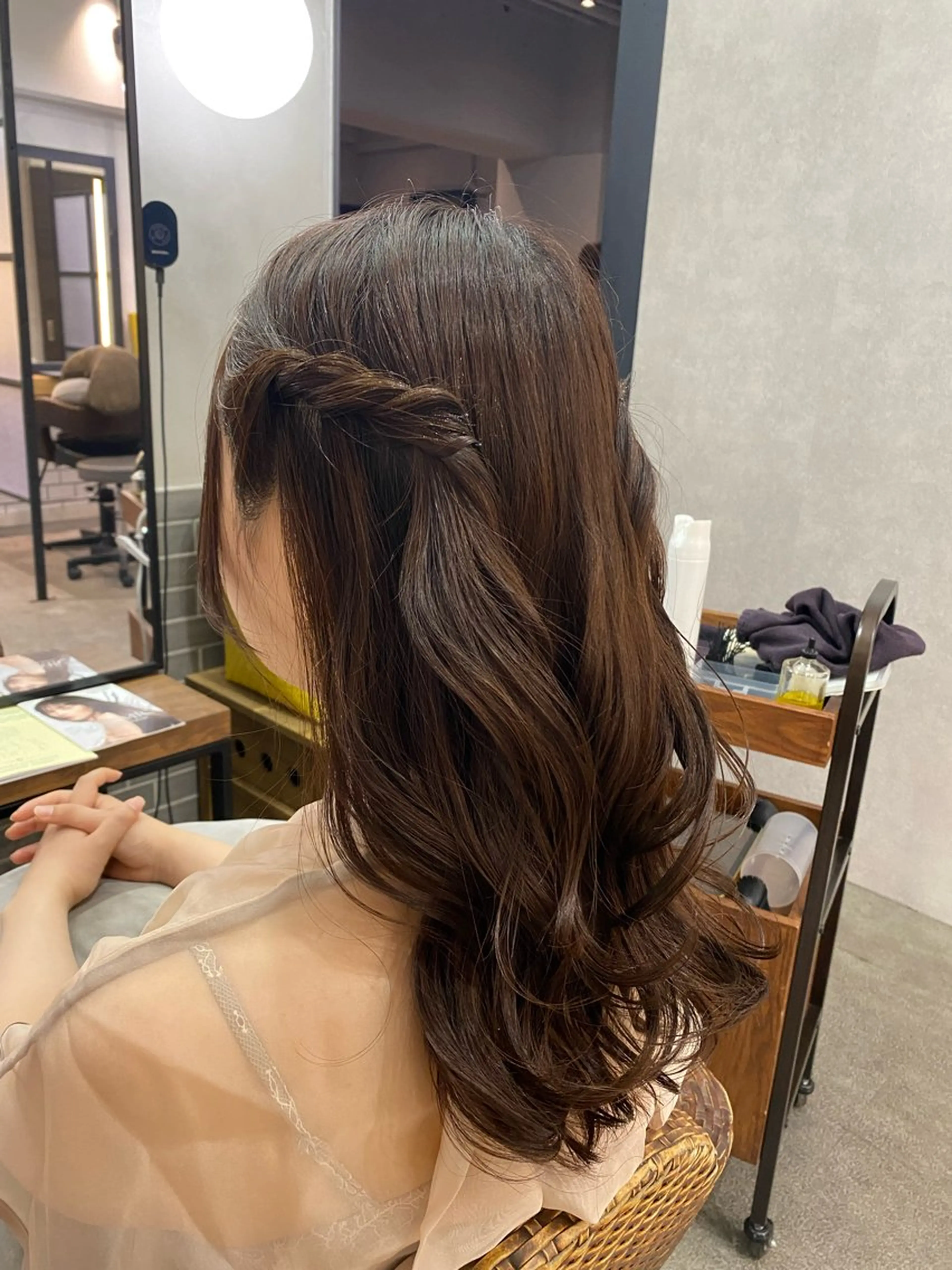 ミディアム パーマ ヘアアレンジ カット ヘアカラー トリートメント まとまるボブ🌼 アレンジ🌼鴨下穂香のヘアスタイル