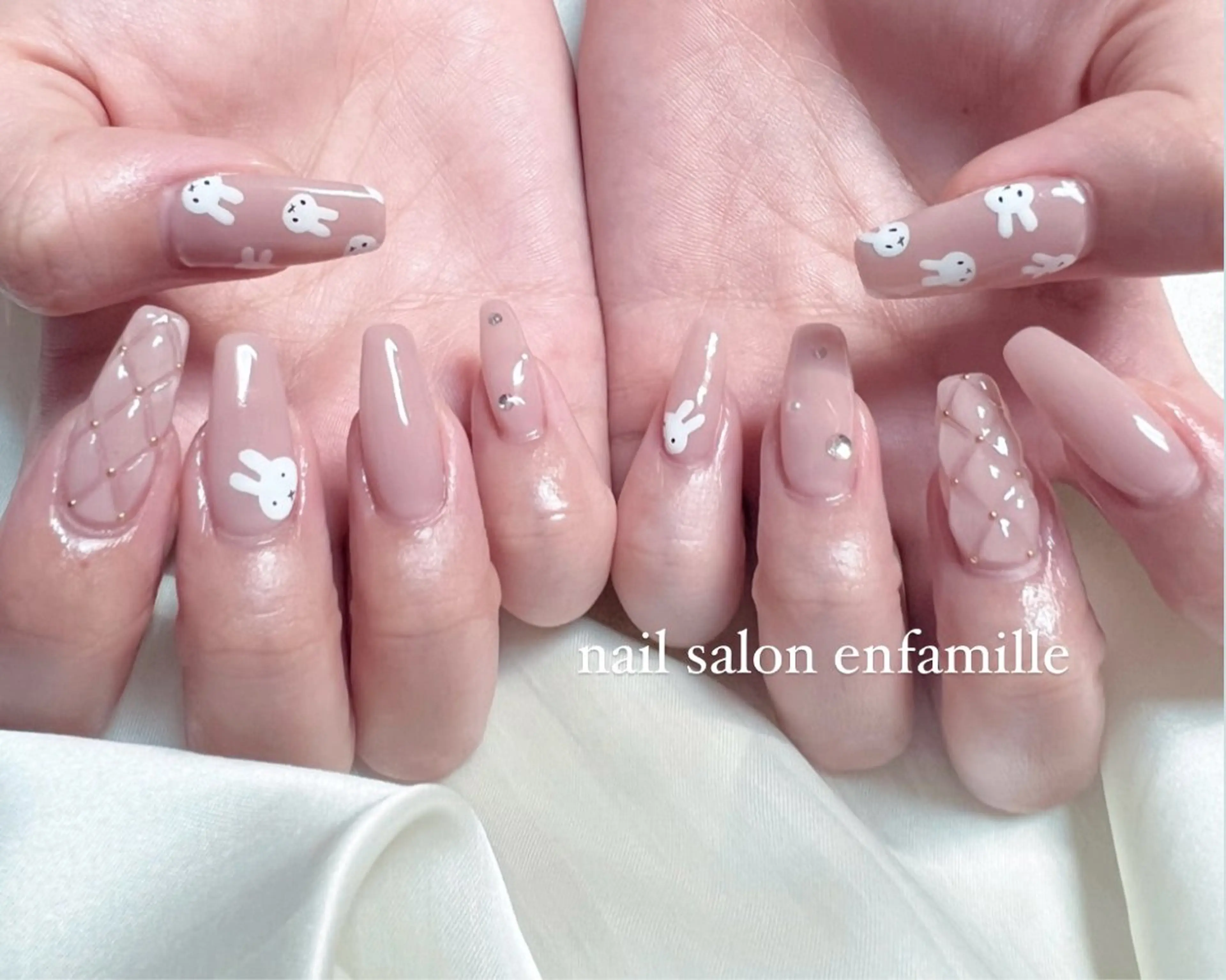 ネイル アートネイル ハンドネイル nail salon en familleのネイルデザイン