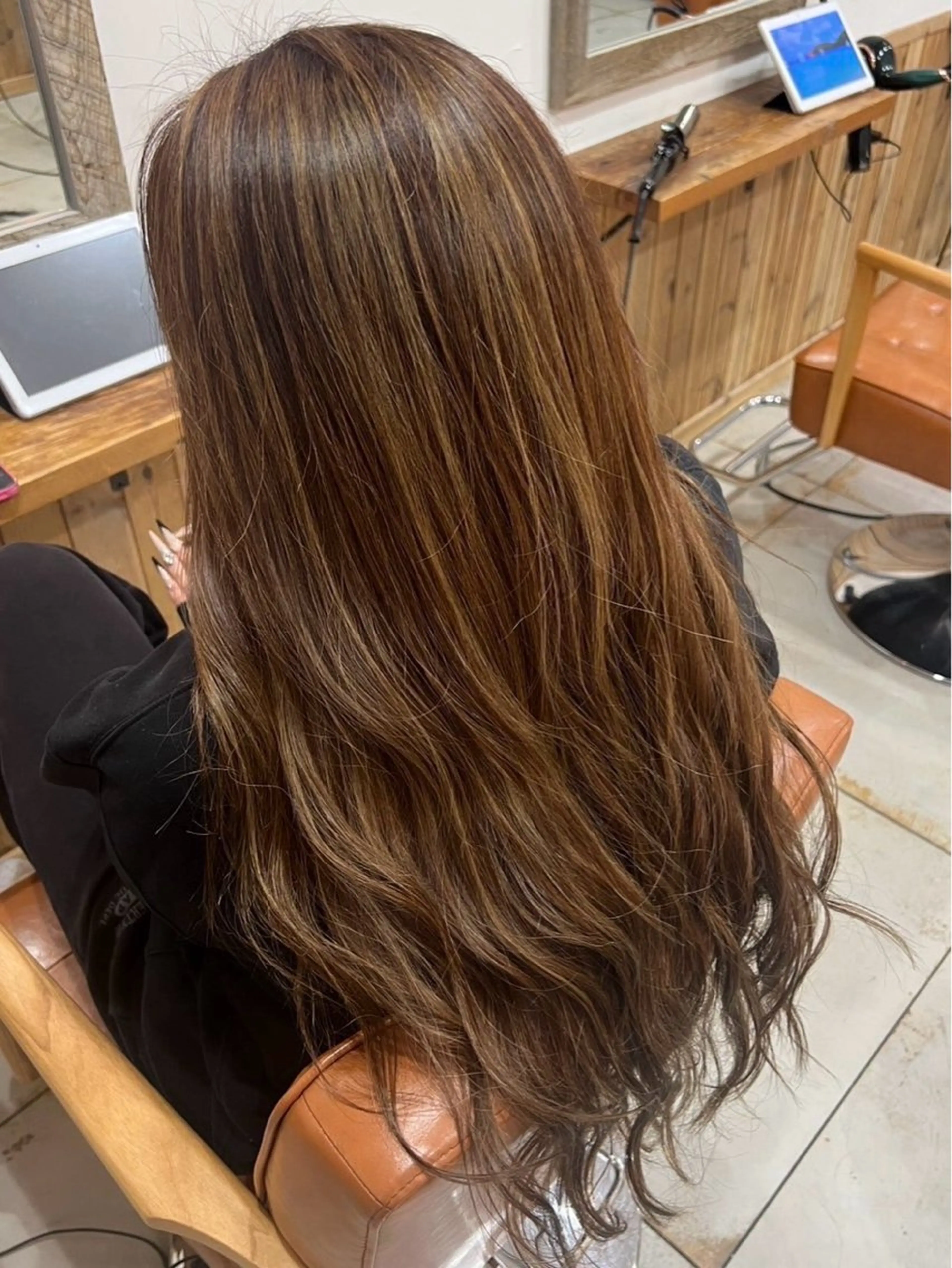 ロング カラー 🌈ダブルカラー🌈 💚みやのしんじ💚のヘアスタイル