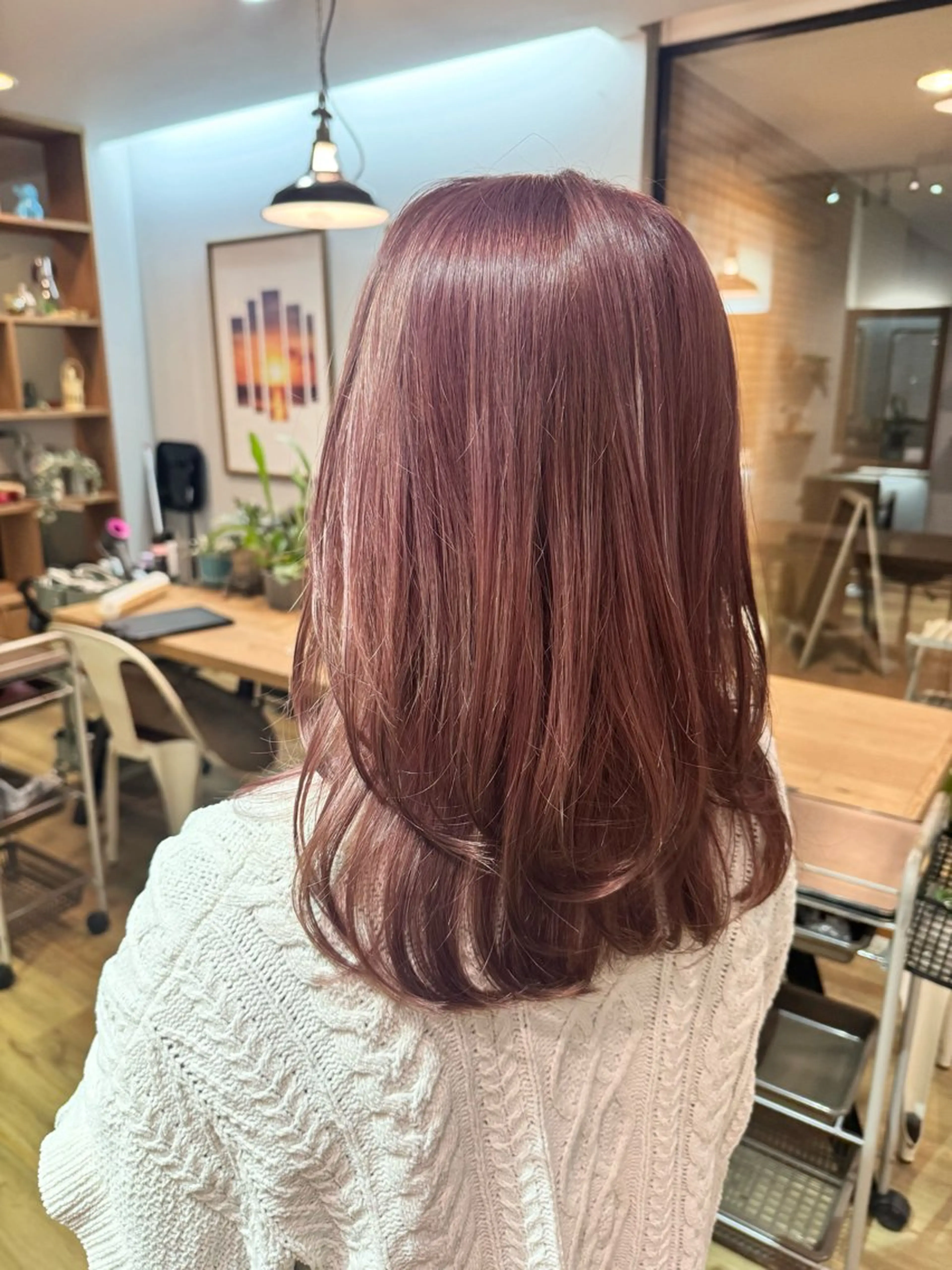 セミロング カラー ブリーチ ピンクカラー ヘアカラー トリートメント ツキダテ ユイのヘアスタイル