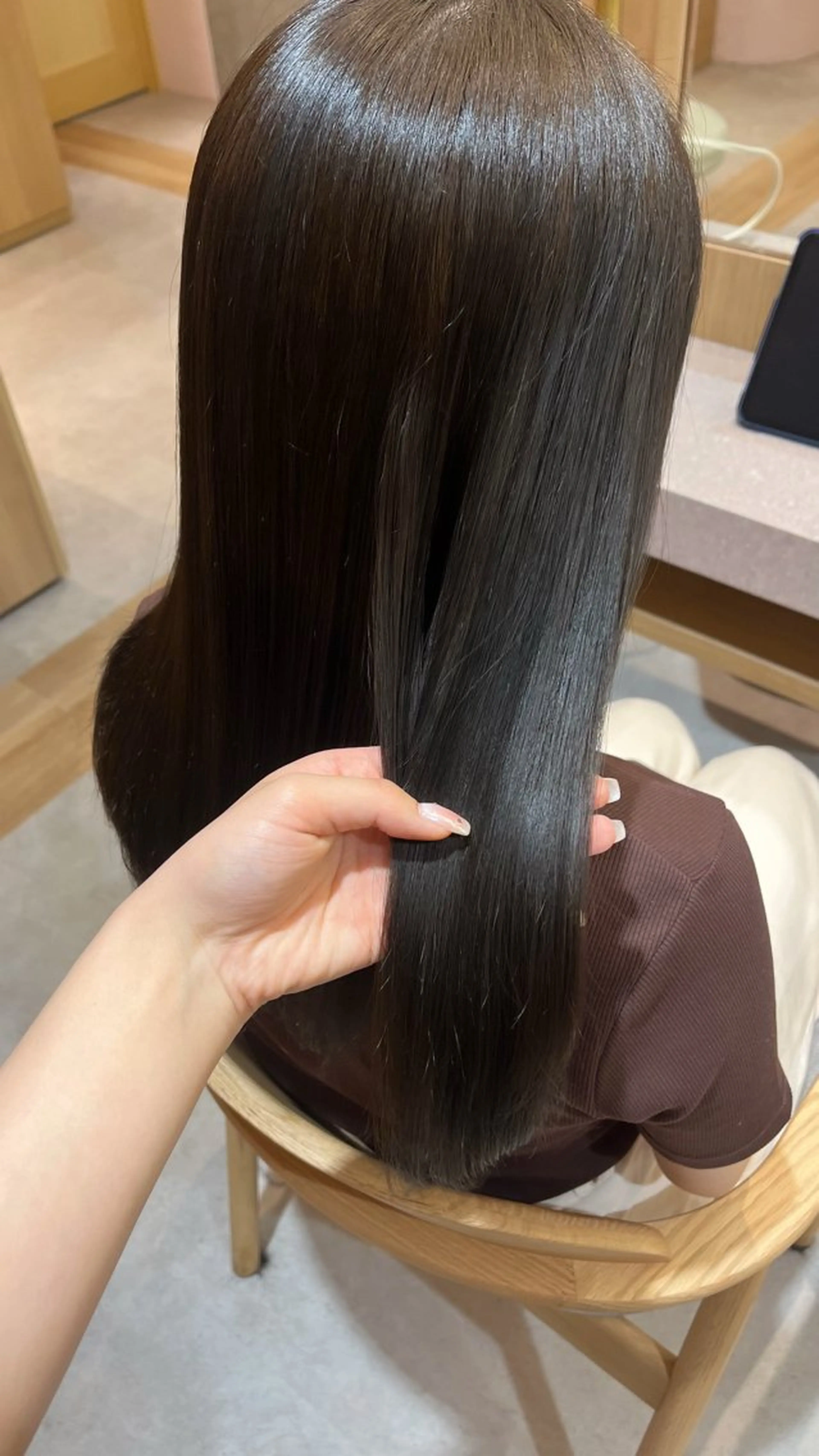 カラー merc.🐑🤍 山口夏希のヘアスタイル