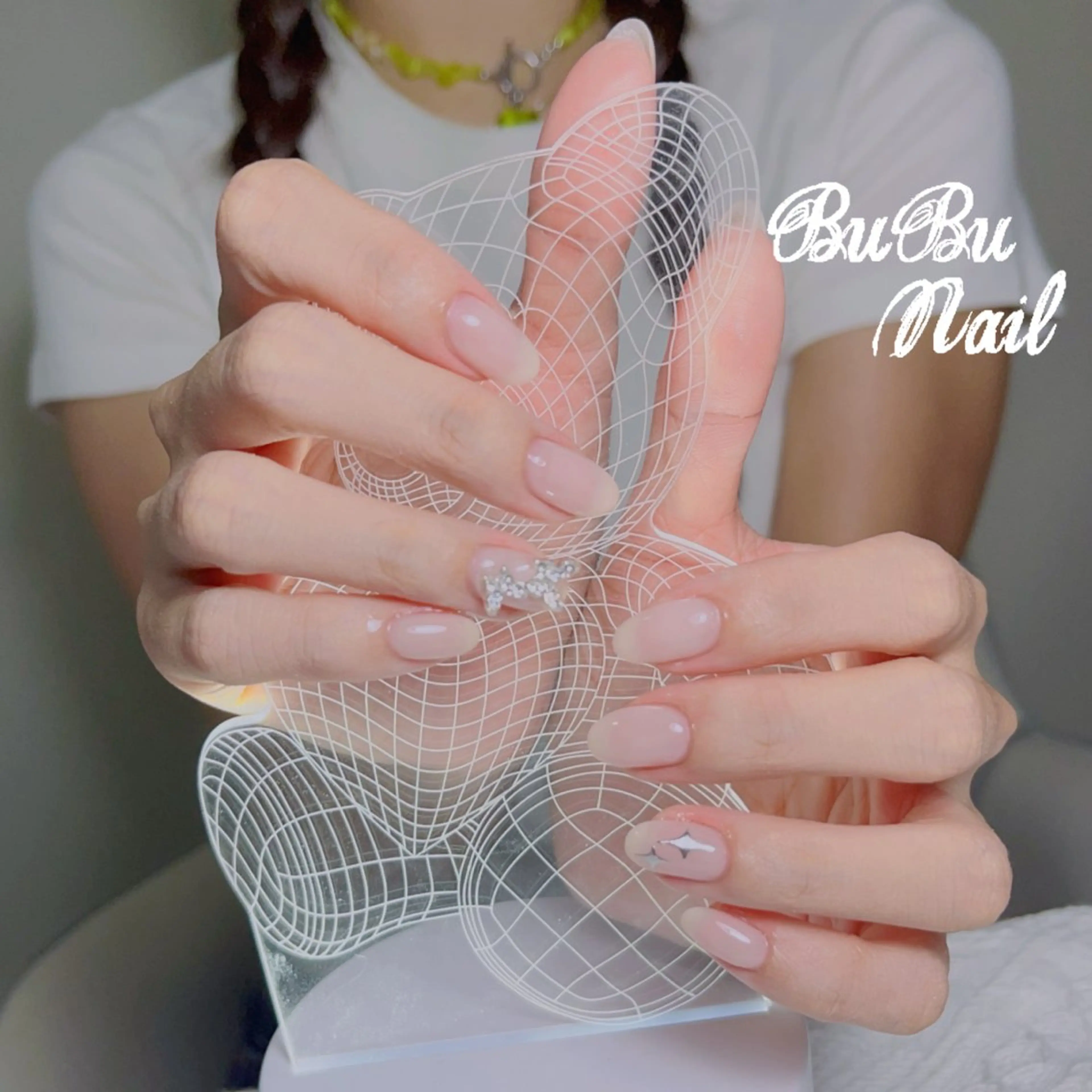 ネイル bubu nail salon所属・BuBu Nail渋谷桜ヶ丘のネイルデザイン