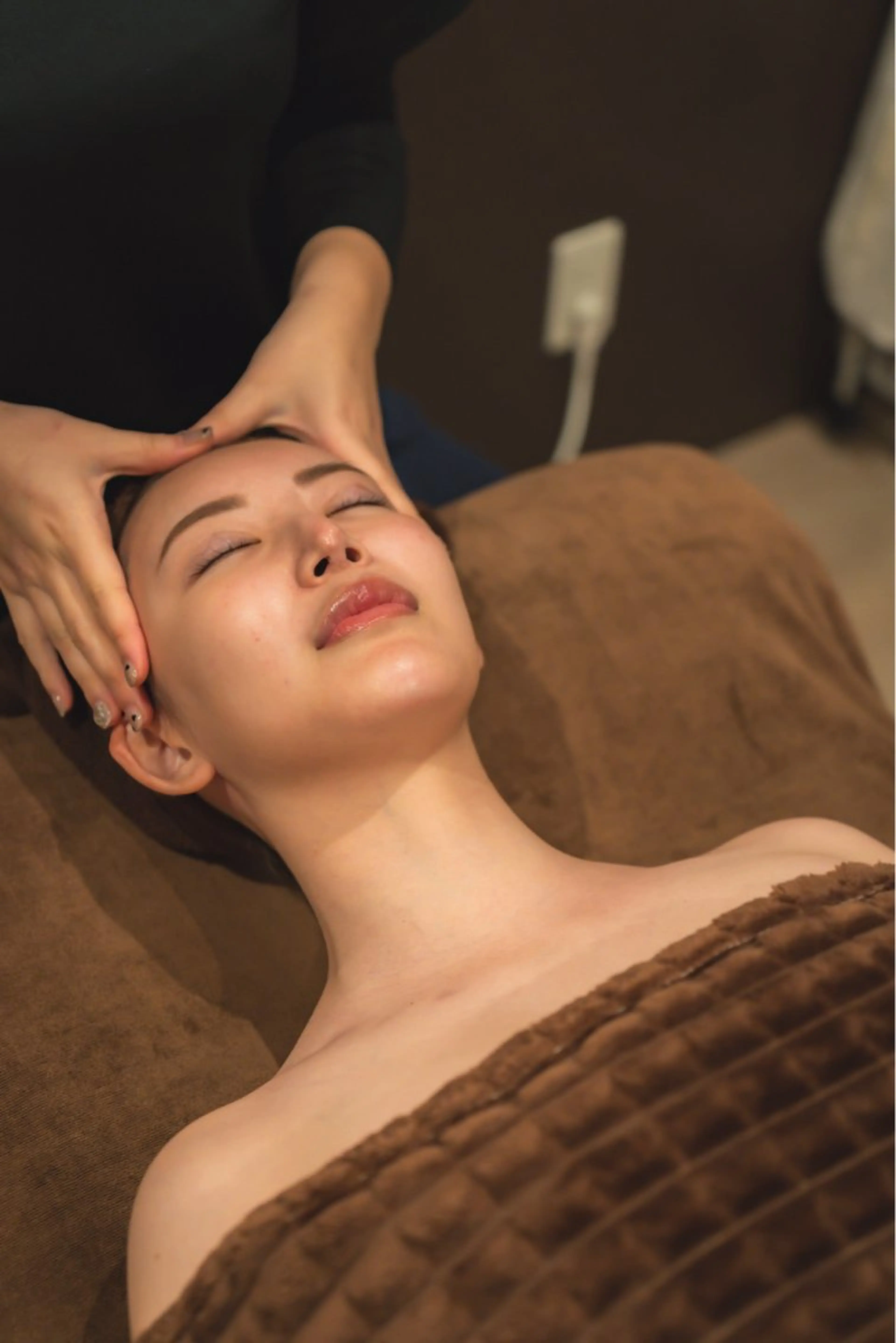 🌼ミニモ限定クーポン🌼　目指せノーファンデ！小顔フェイシャルマッサージ✨コルギマッサージ、ハイドラ毛穴吸引🧬の写真