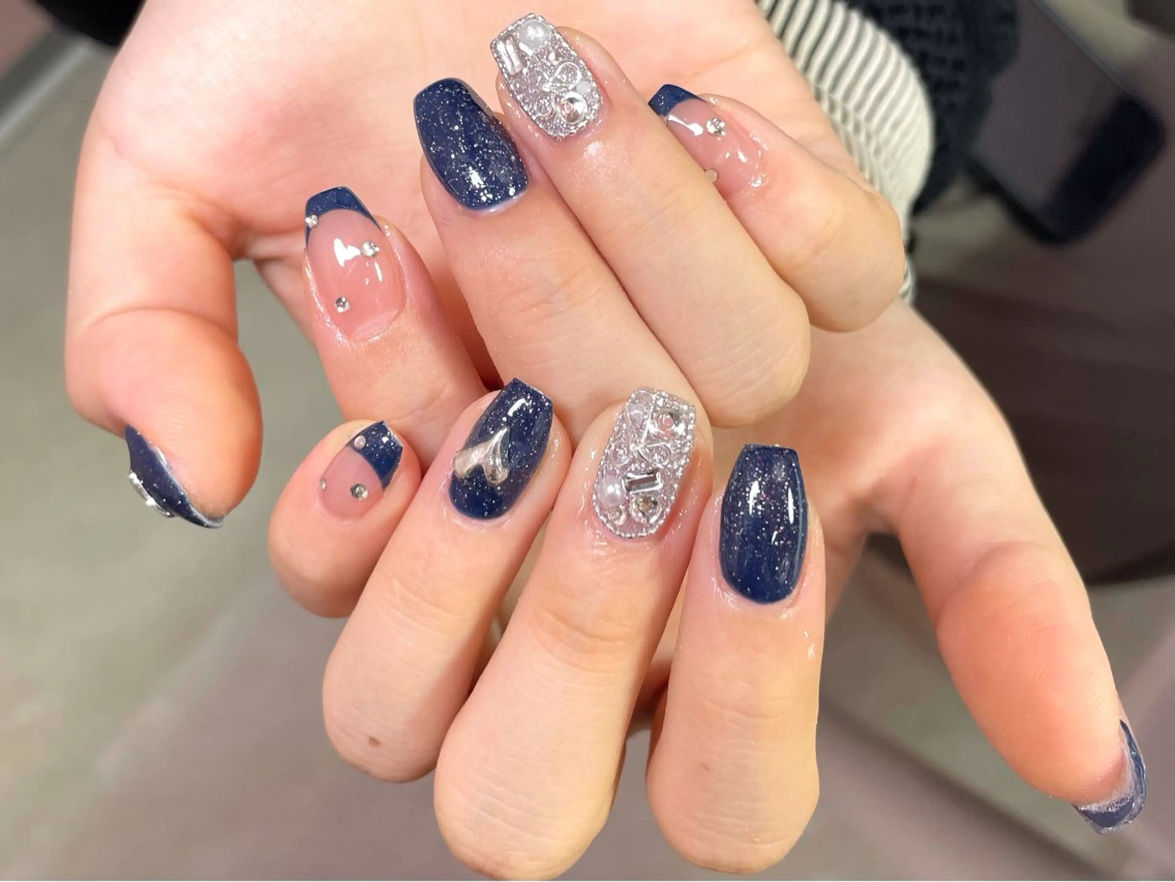 ネイル ハンドネイル ハンドケア DarkHoney 池袋店のネイルデザイン