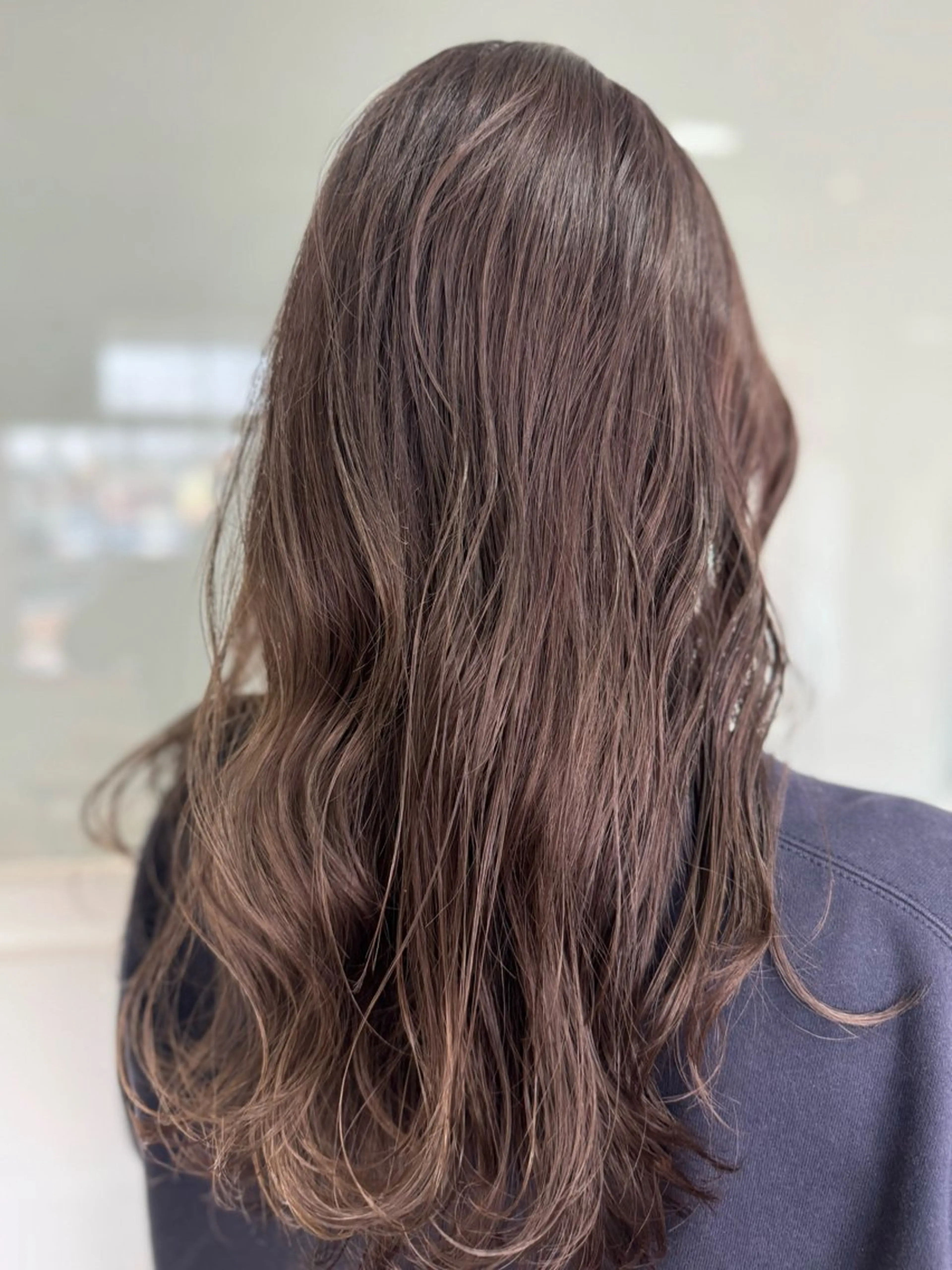 ロング ヘアカラー トリートメント 鎌田 美紗希のヘアスタイル