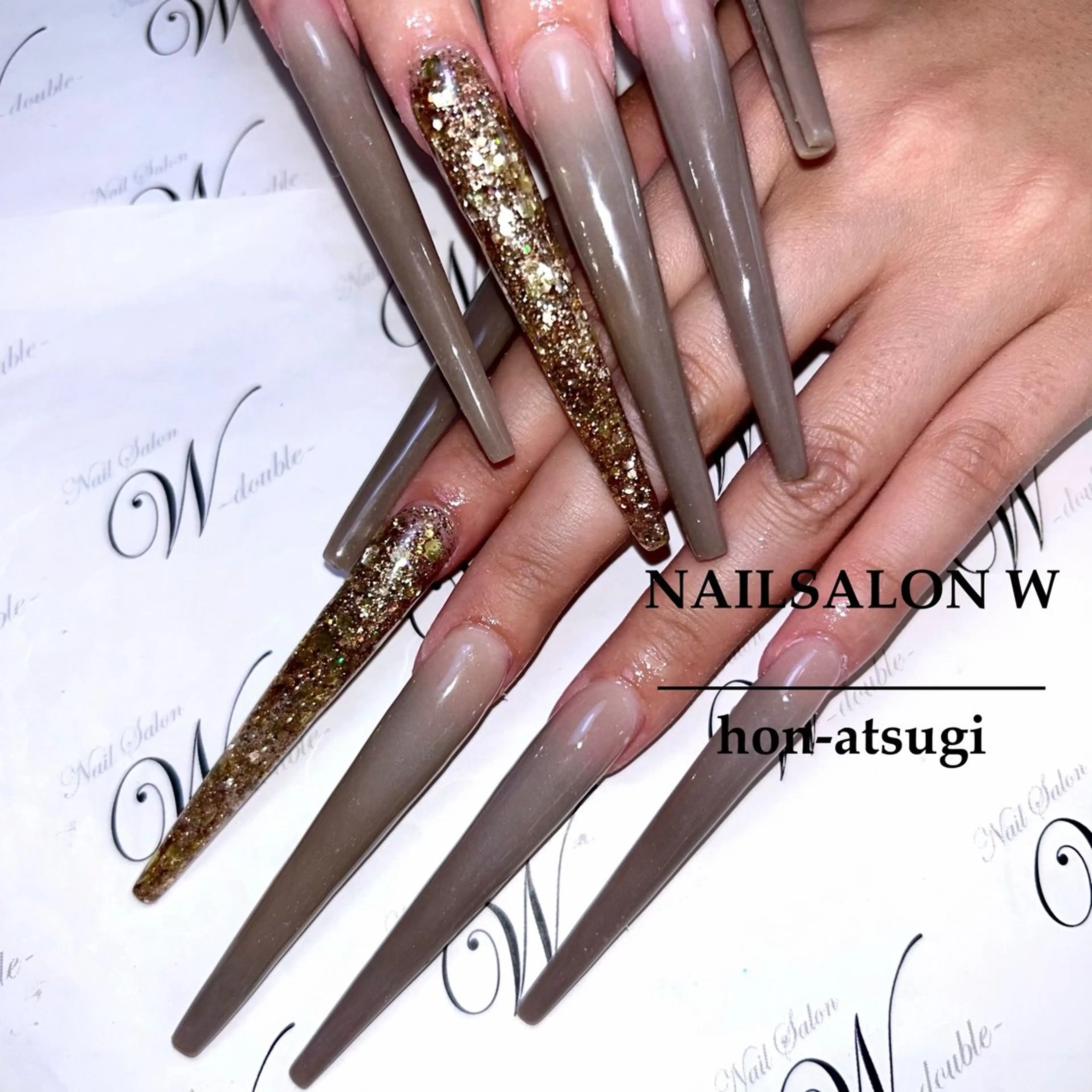 ネイル アートネイル ジェルネイル ロングネイル スカルプネイル ワンホンネイル ハンドネイル ネイルサロン ダブルのネイルデザイン