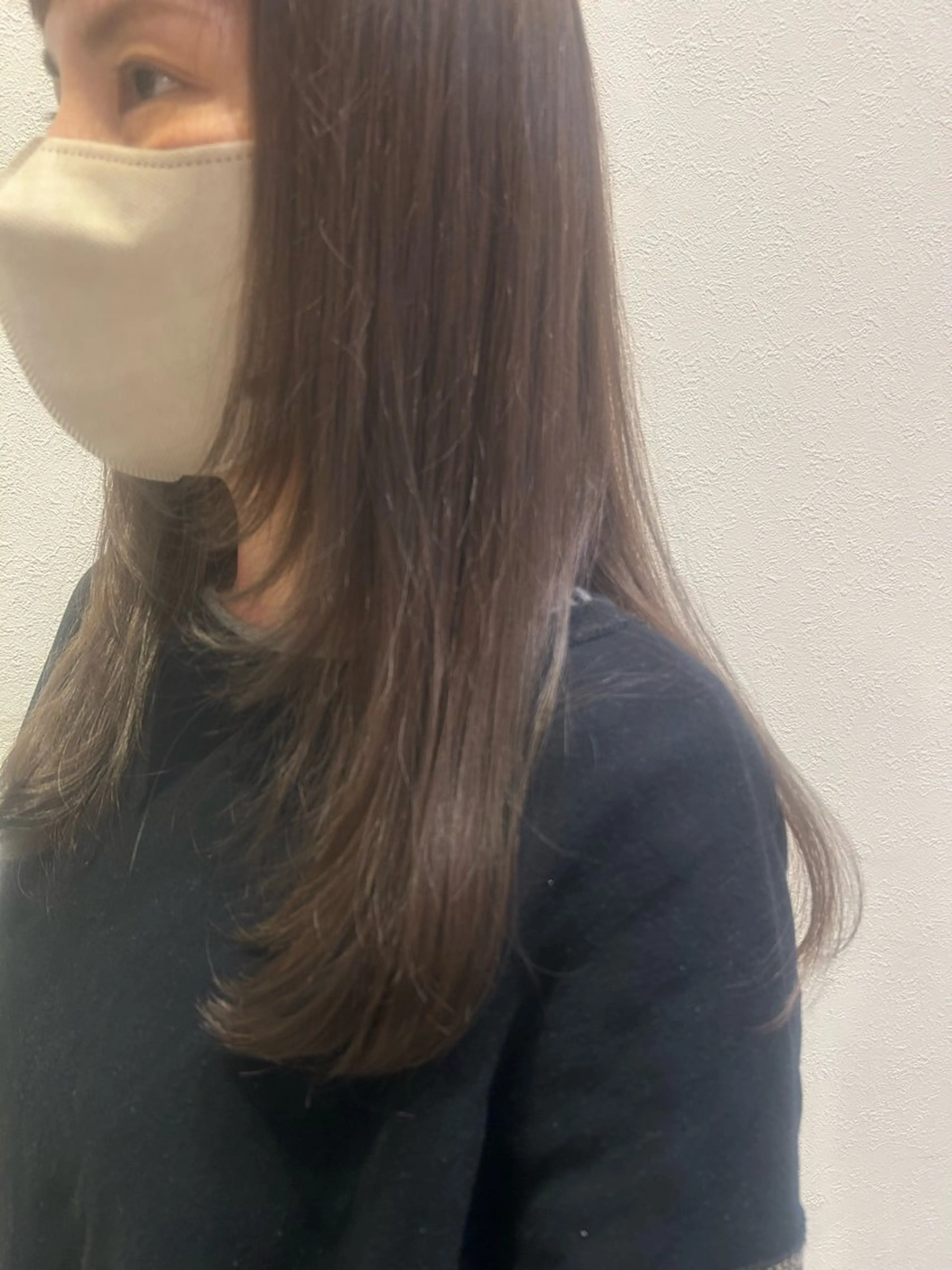 ロング レイヤーカット カット ヘアカラー 蓑屋 香心のヘアスタイル