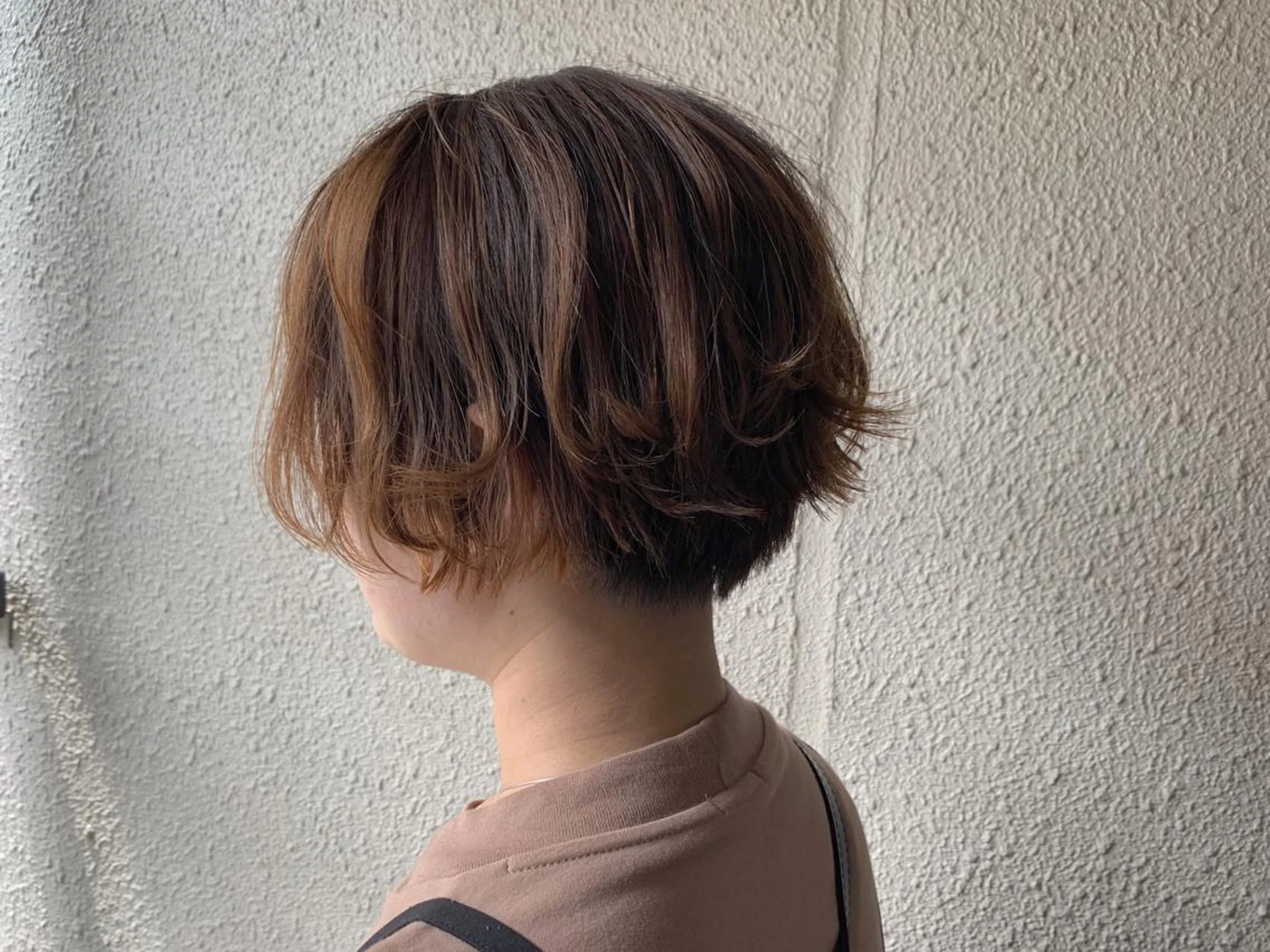 ショート ショートヘア 外ハネヘア サダハルカ |chouetteのヘアスタイル