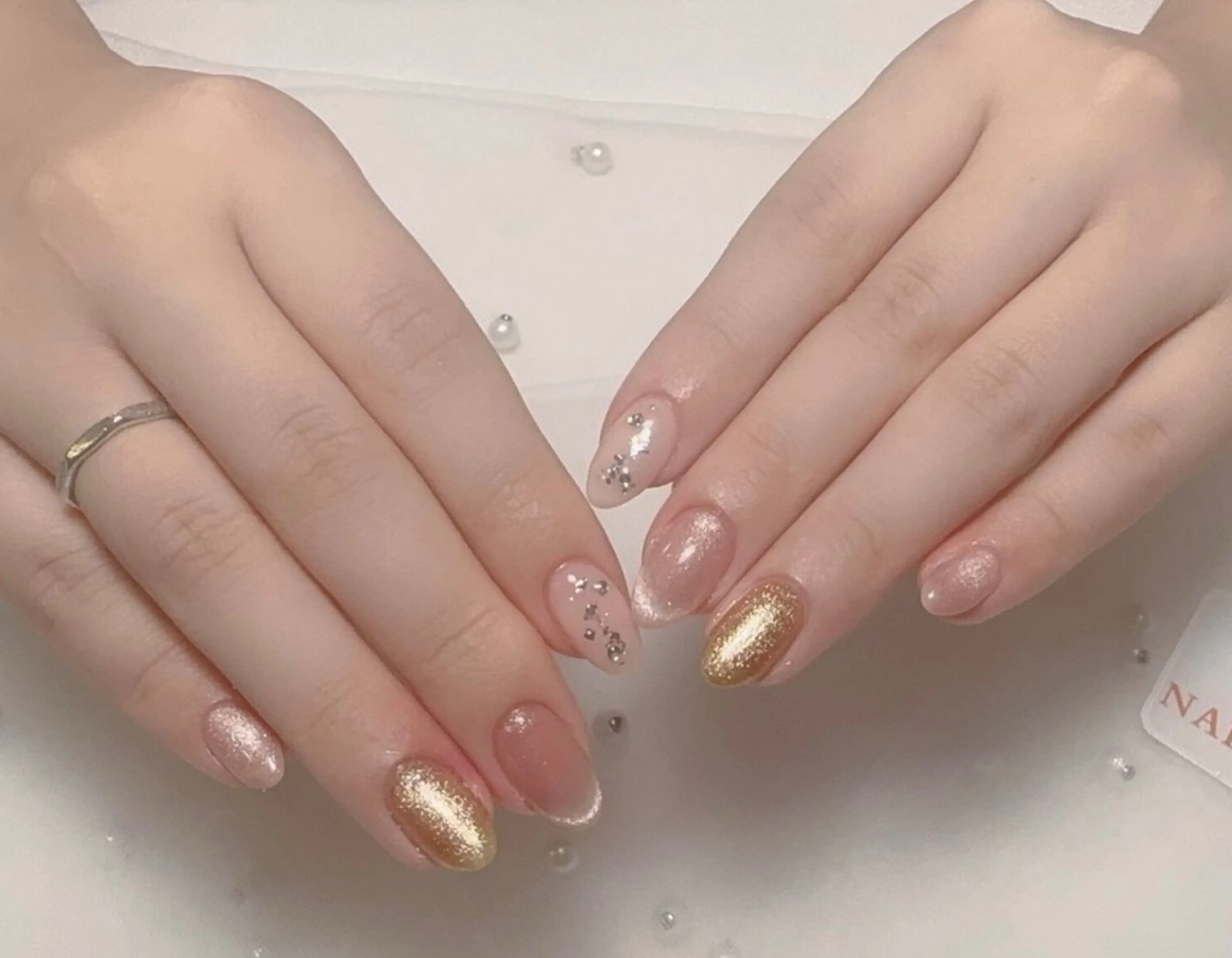 ネイル アートネイル フレンチネイル ジェルネイル グラデーション 韓国ネイル 村中 ハナのネイルデザイン