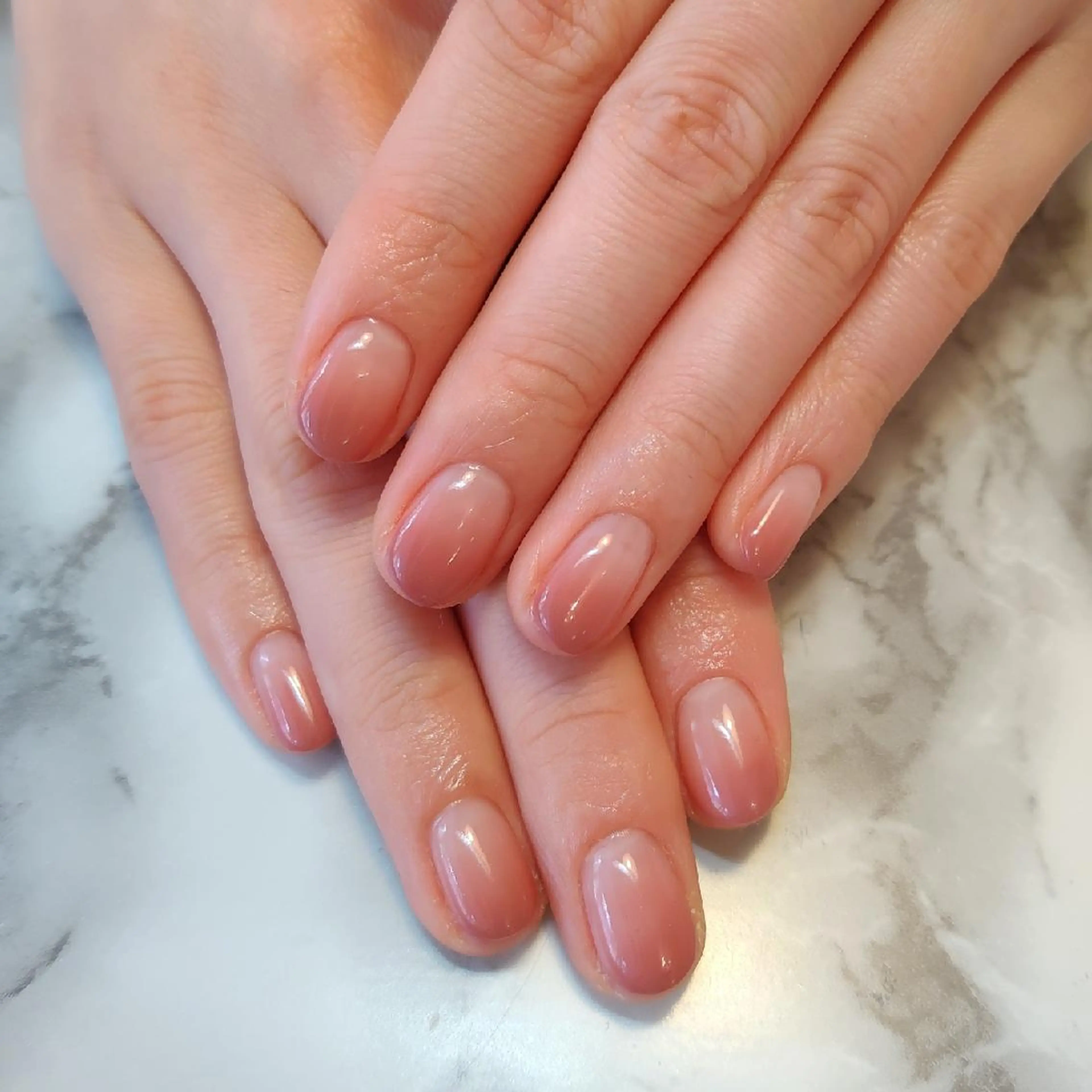 ネイル グラデーション ジェヌインネイル 河内のネイルデザイン