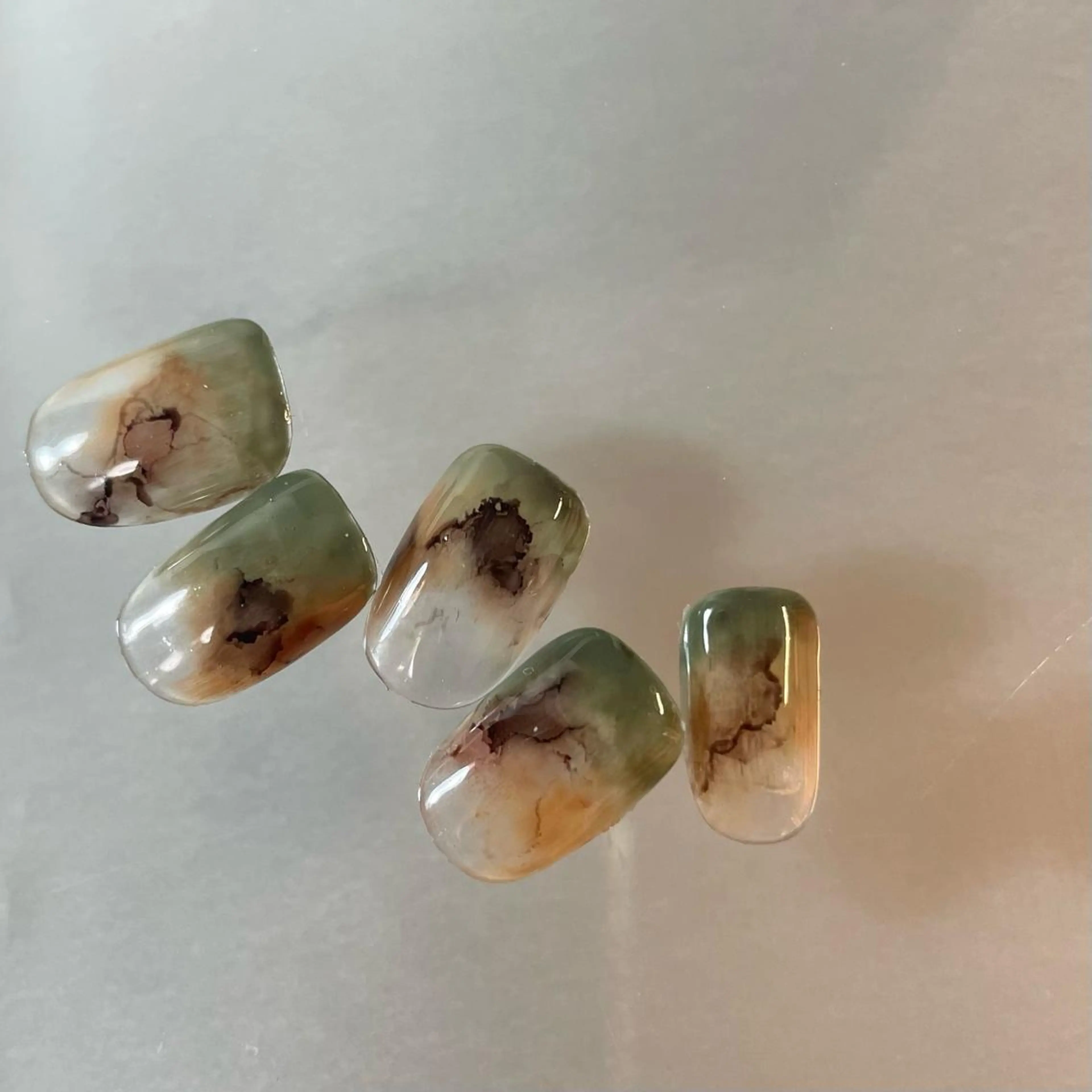 ネイル ハンドネイル A85G ayakoのネイルデザイン