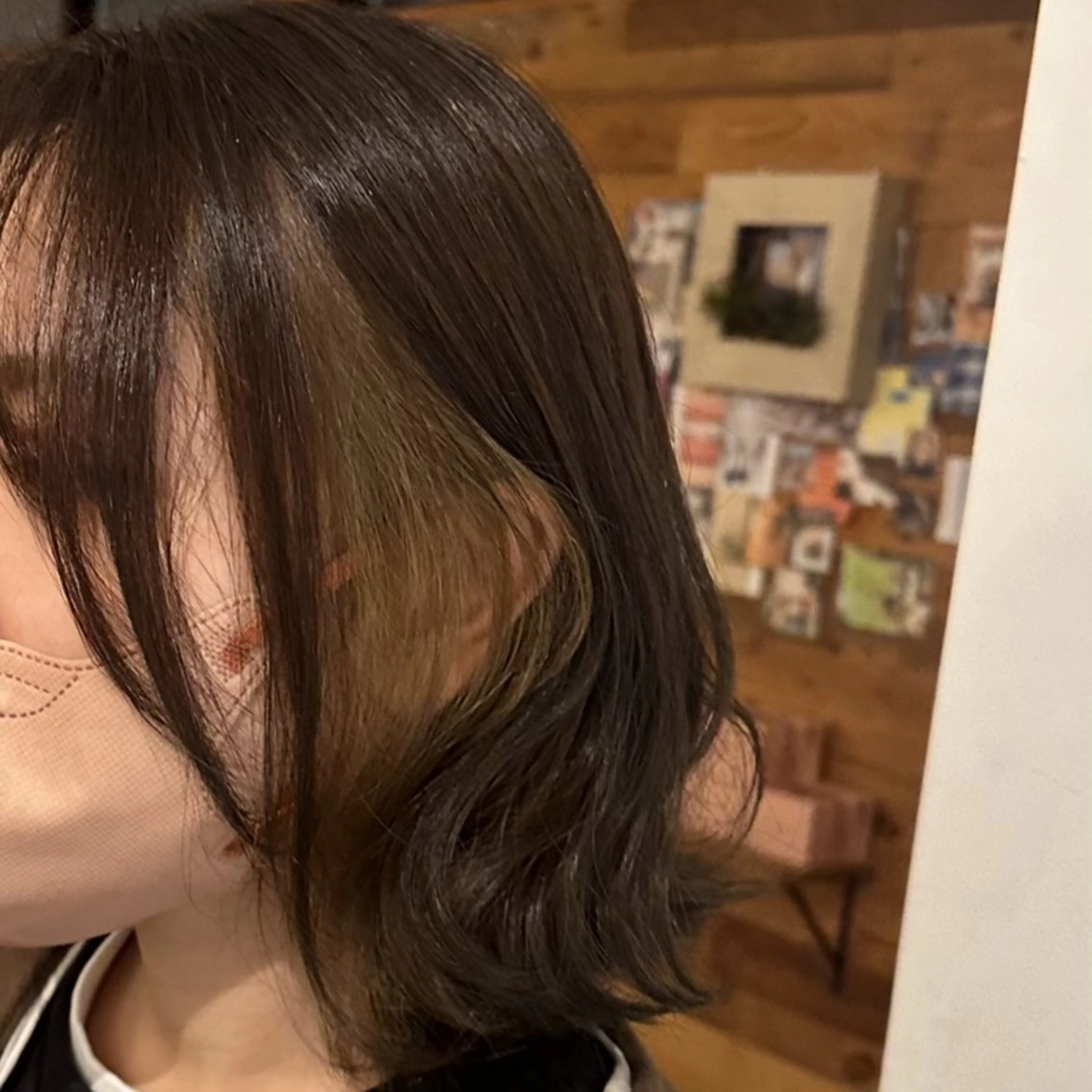 カラー 西澤 希のヘアスタイル