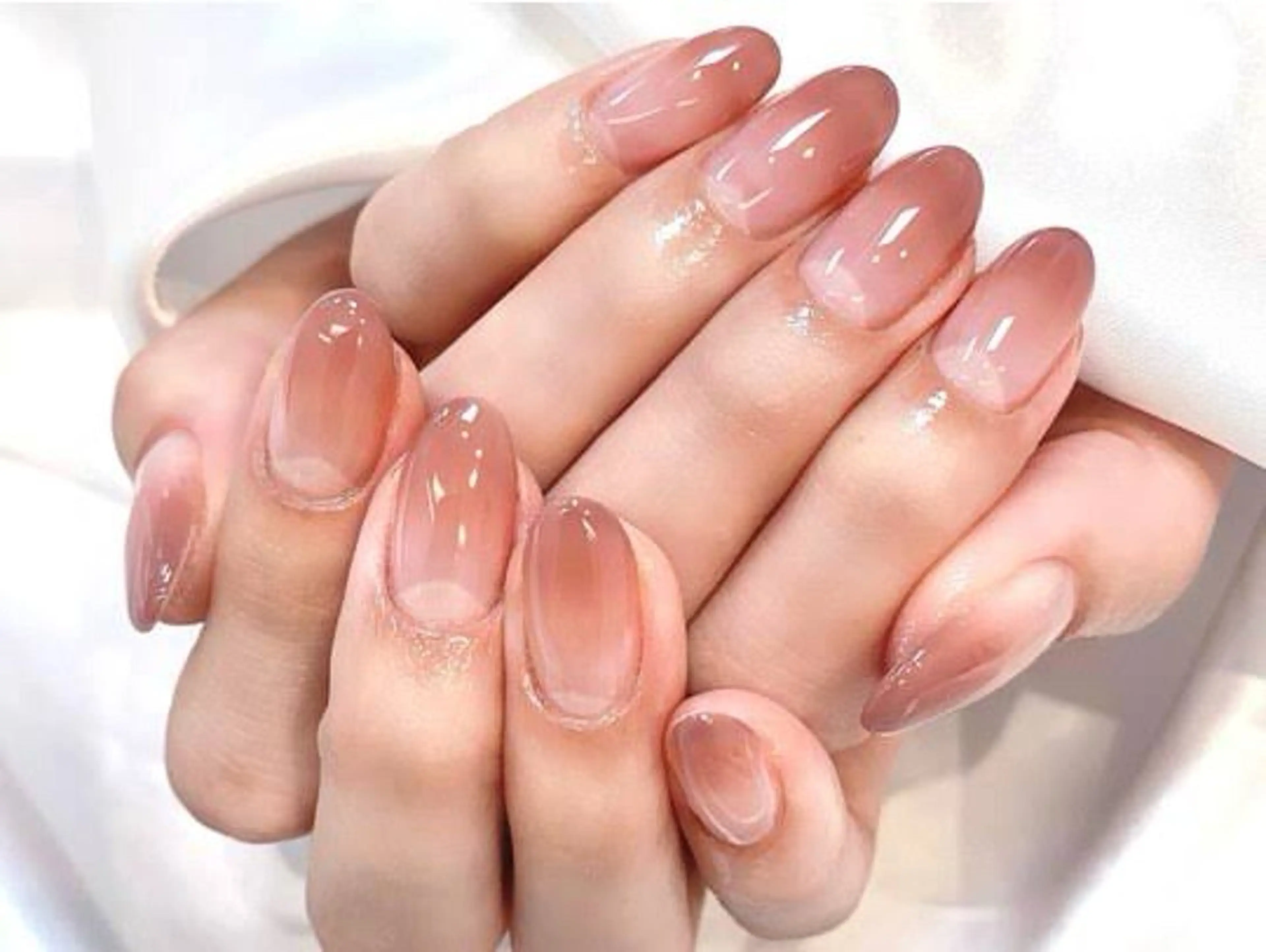 ネイル ハンドネイル manis .のネイルデザイン