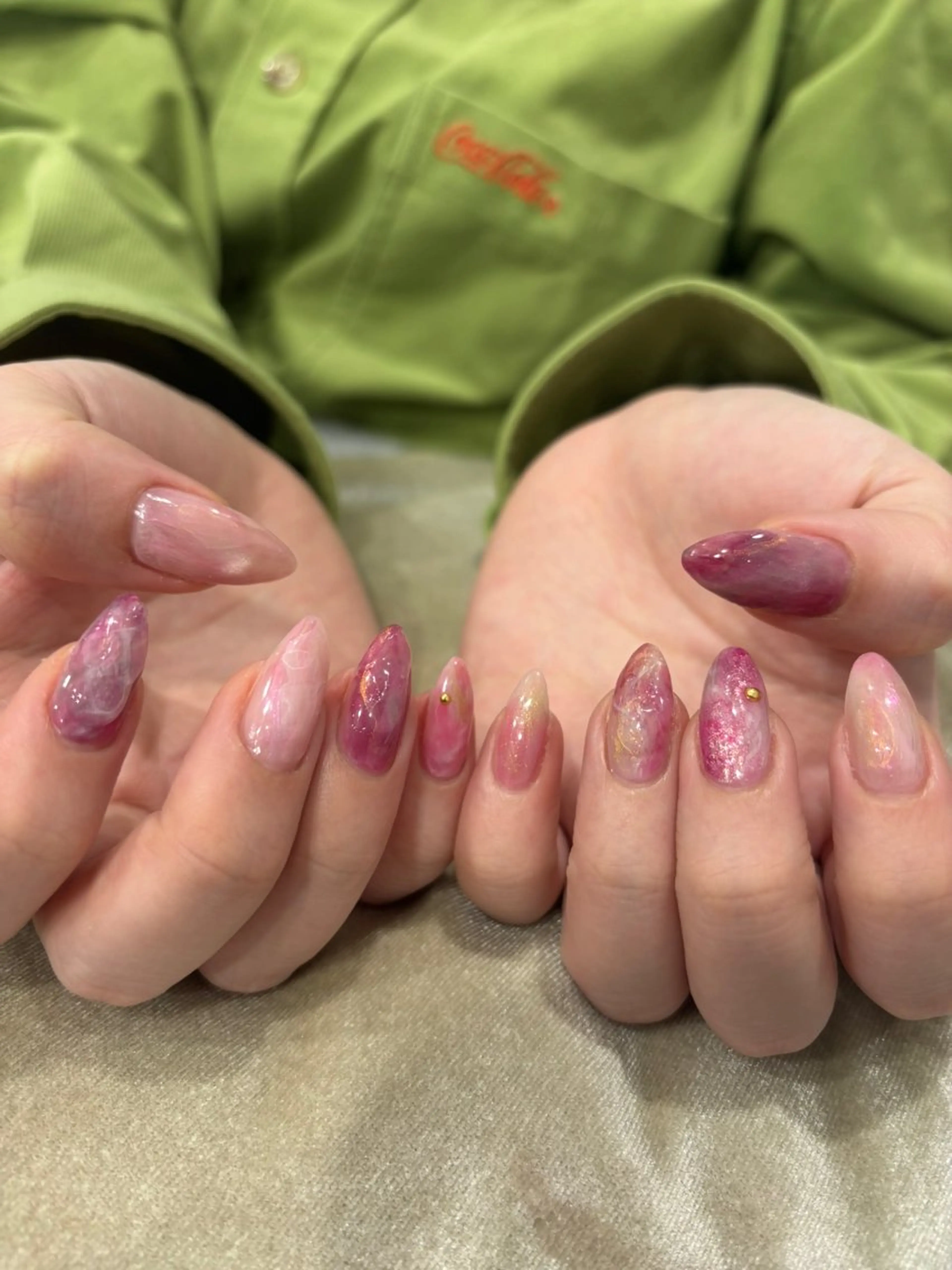 ネイル ニュアンスネイル ピンク VINGT NAIL所属・VINGT 大谷のネイルデザイン