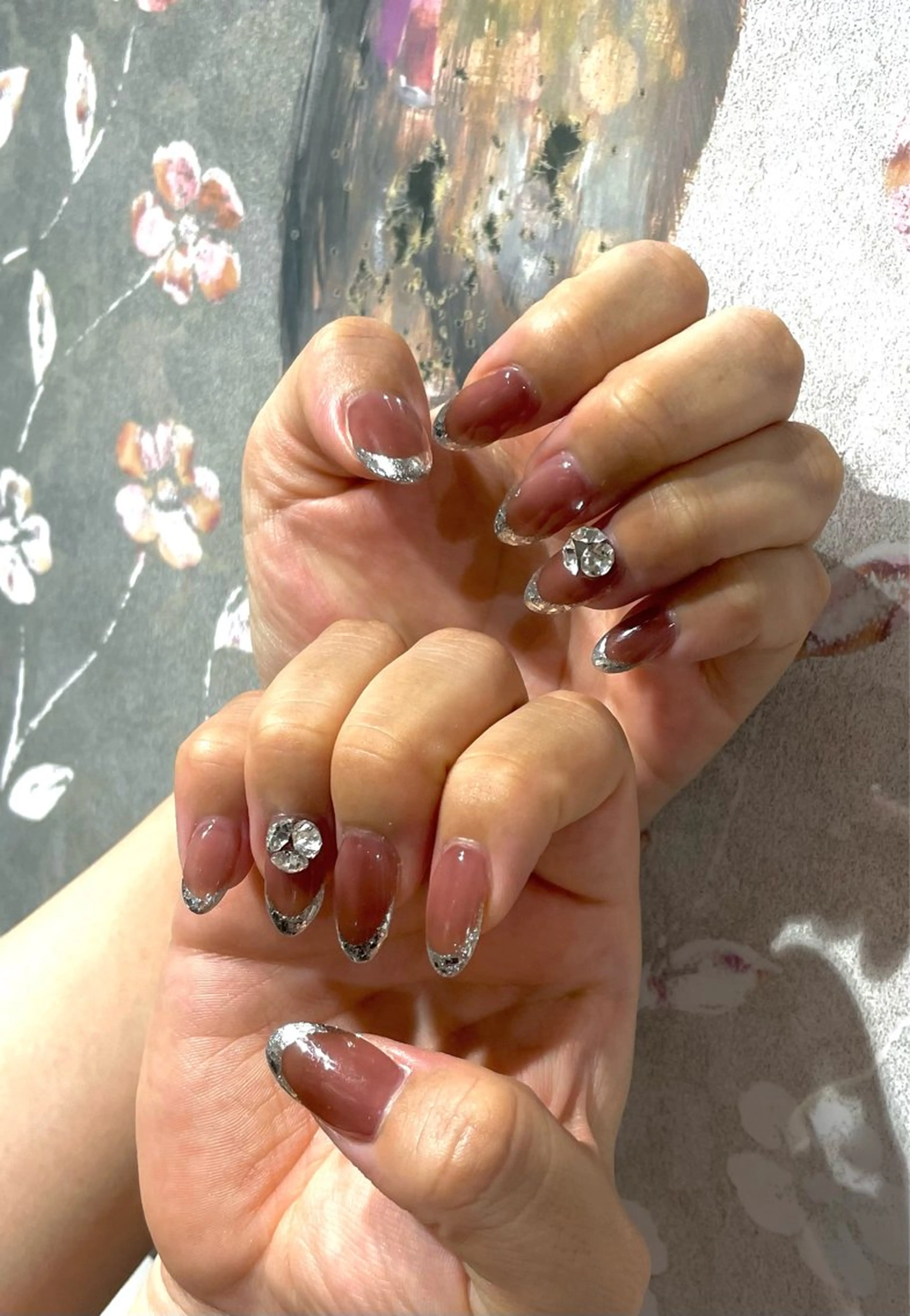 ネイル フレンチネイル ガラスフレンチ ストーンネイル petit 薄窪のネイルデザイン