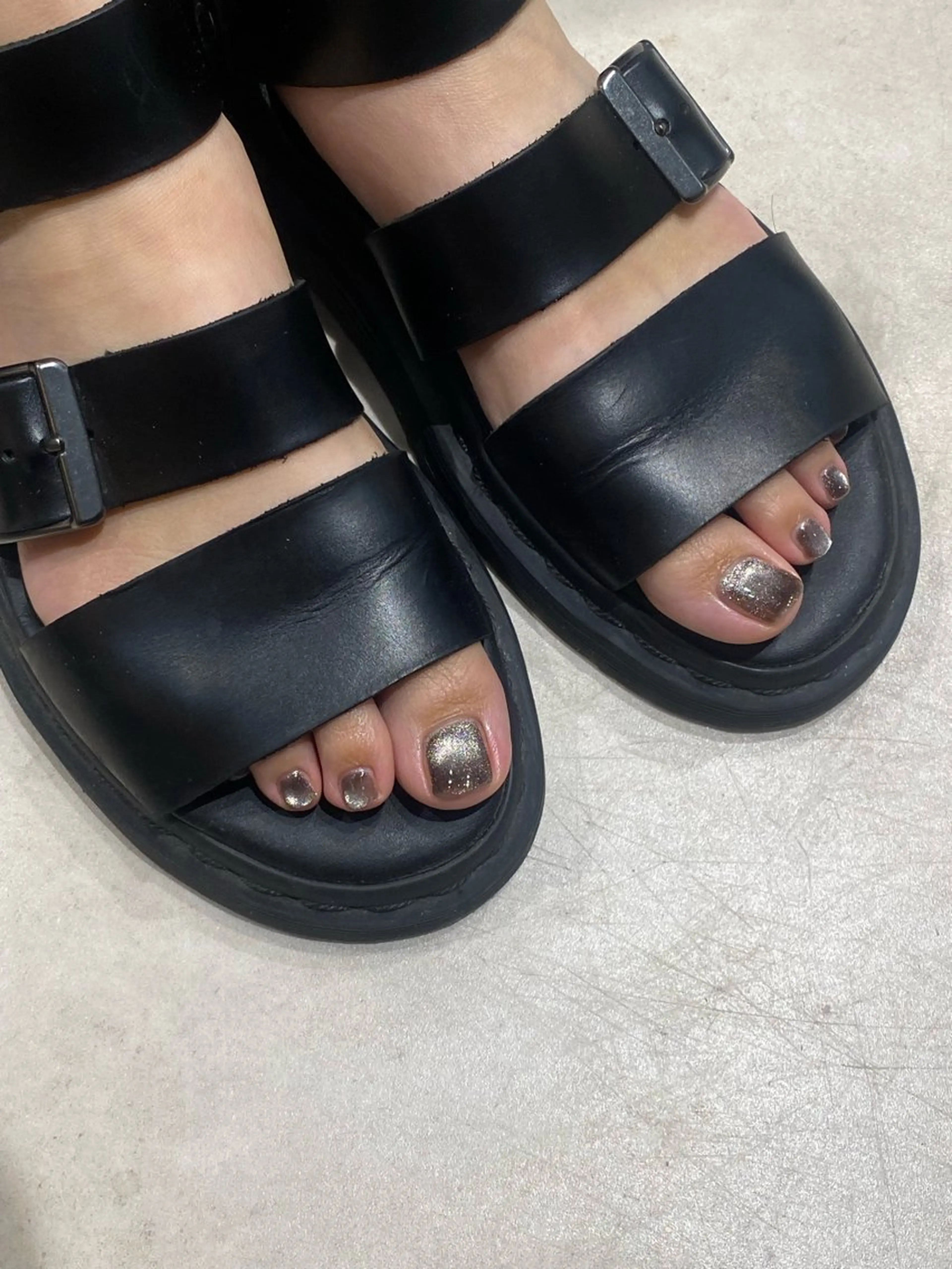 ネイル フットネイル マグネットネイル effory所属・hinano 札幌大通りのネイルデザイン