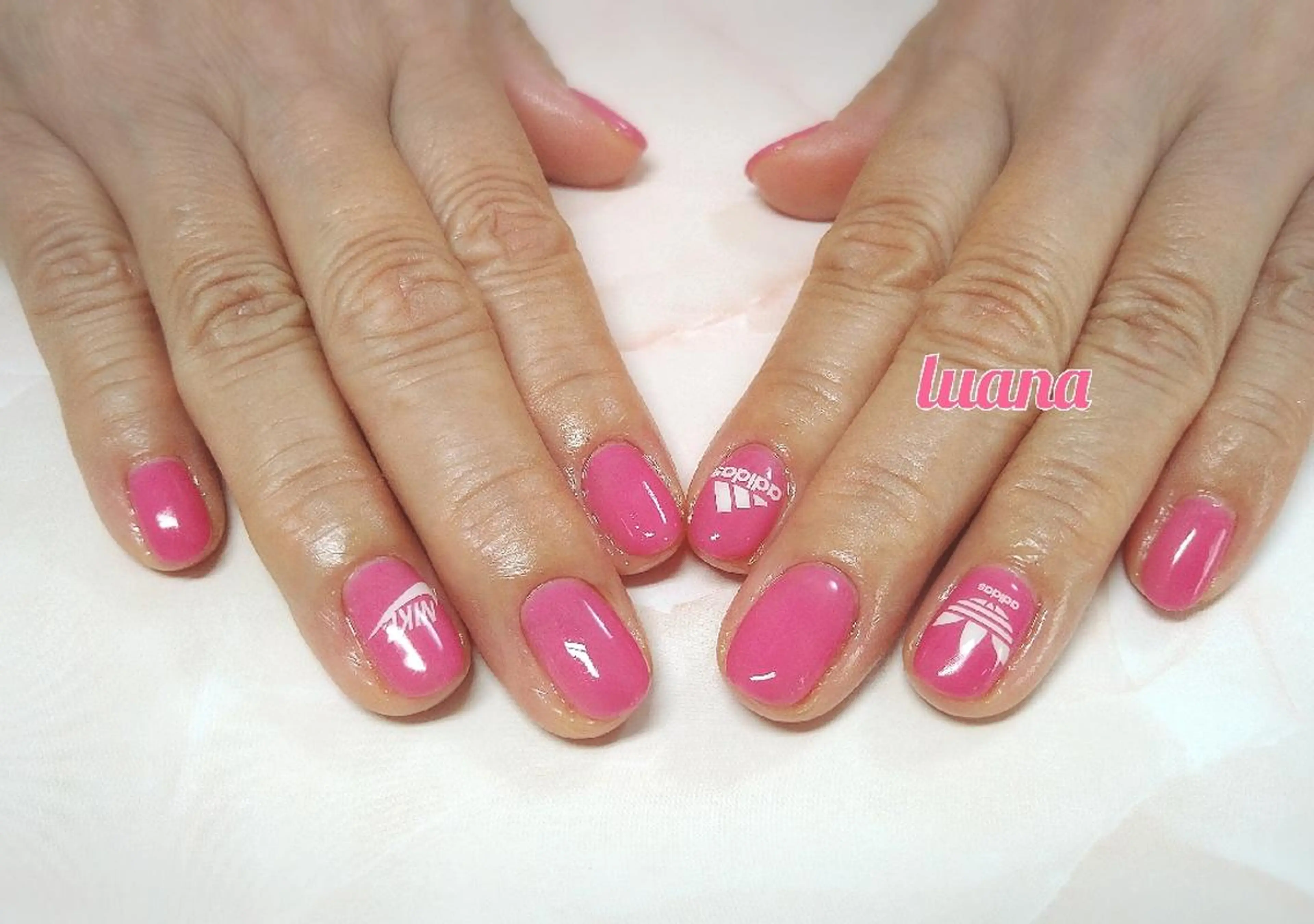 ネイル LUANA  TAKAHASHIのネイルデザイン