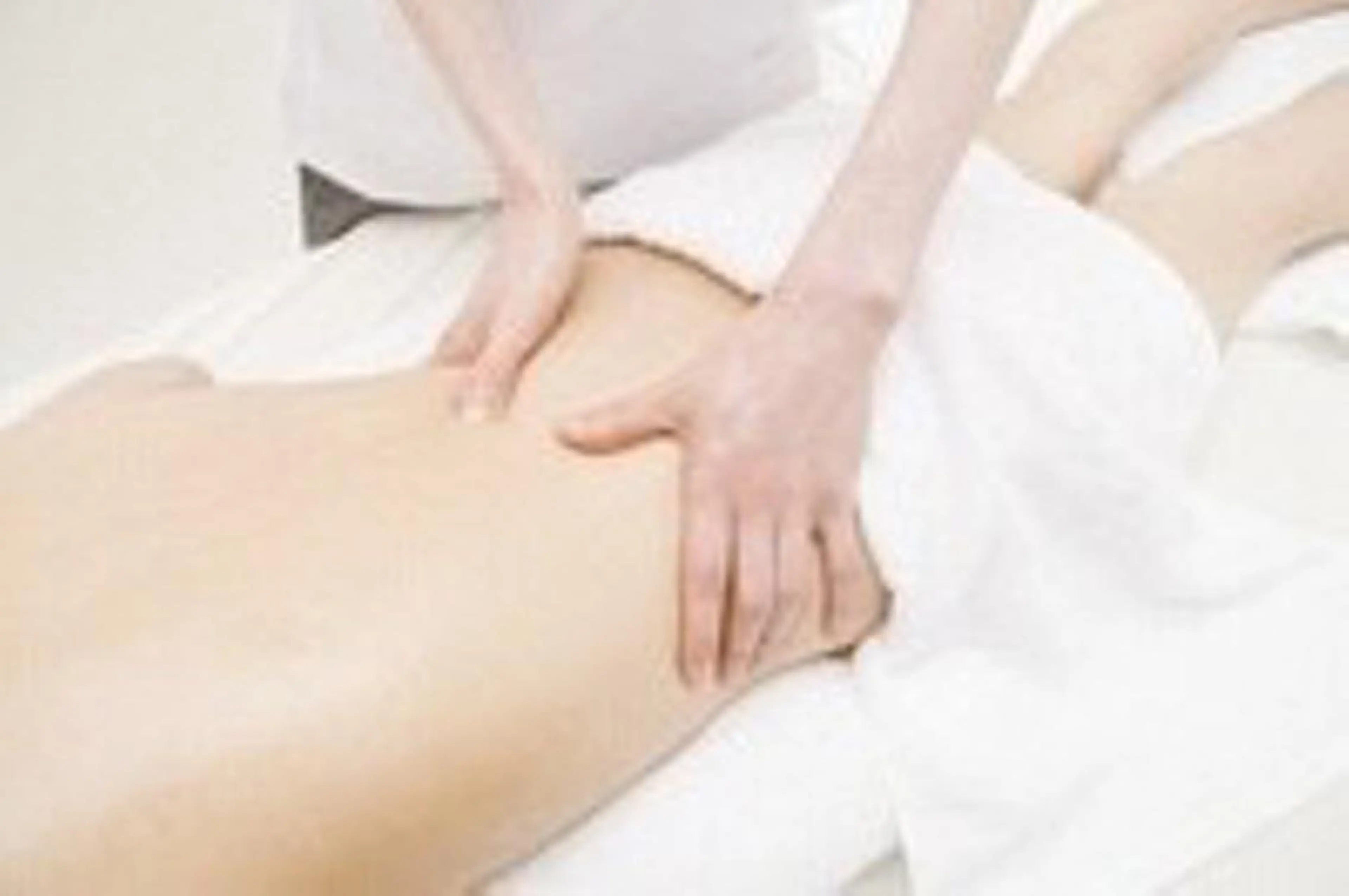 POLA　VIVID所属・安藤 有里のエステ・リラクイメージ