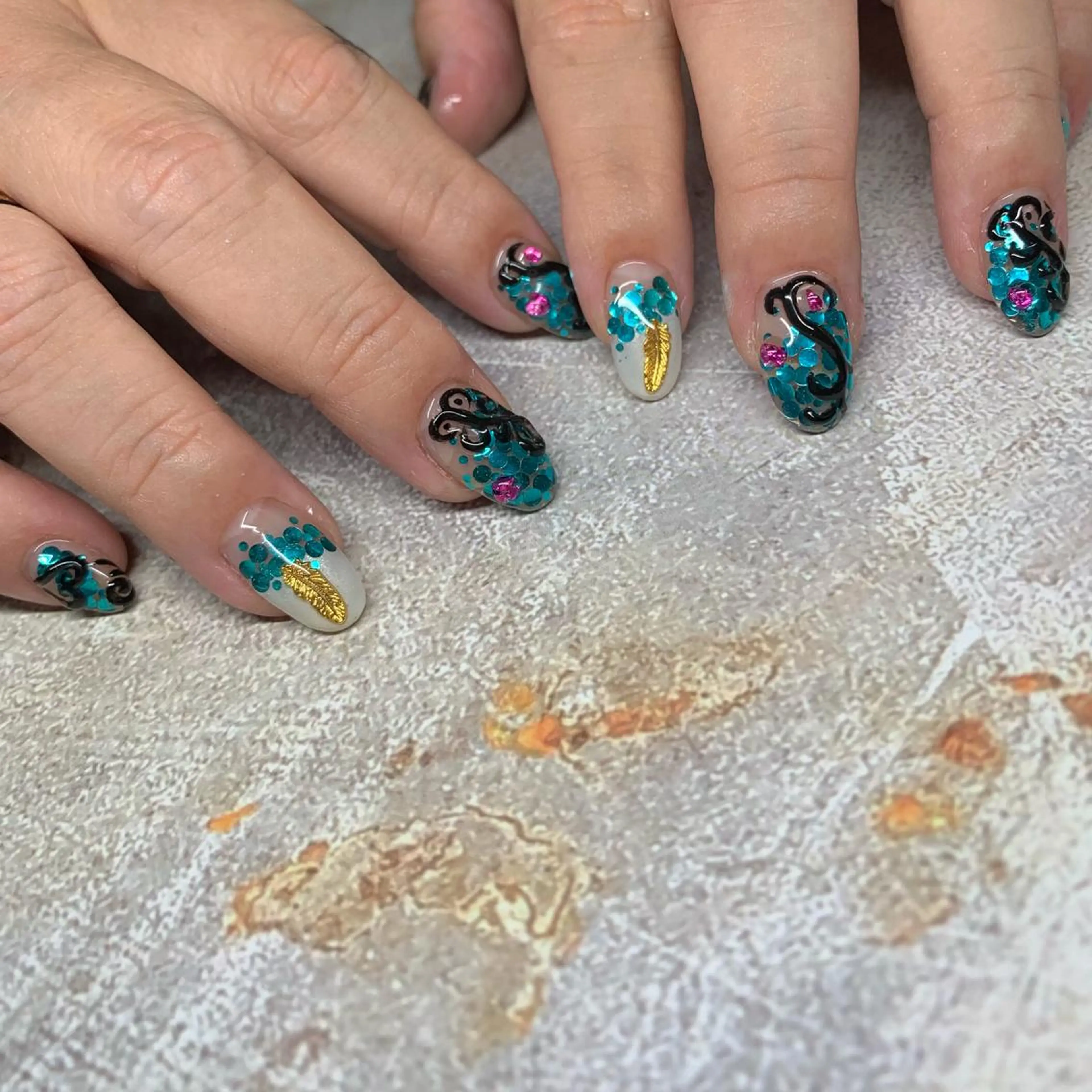 ネイル nailsalon Lithos所属・nailsalon Recontreのネイルデザイン