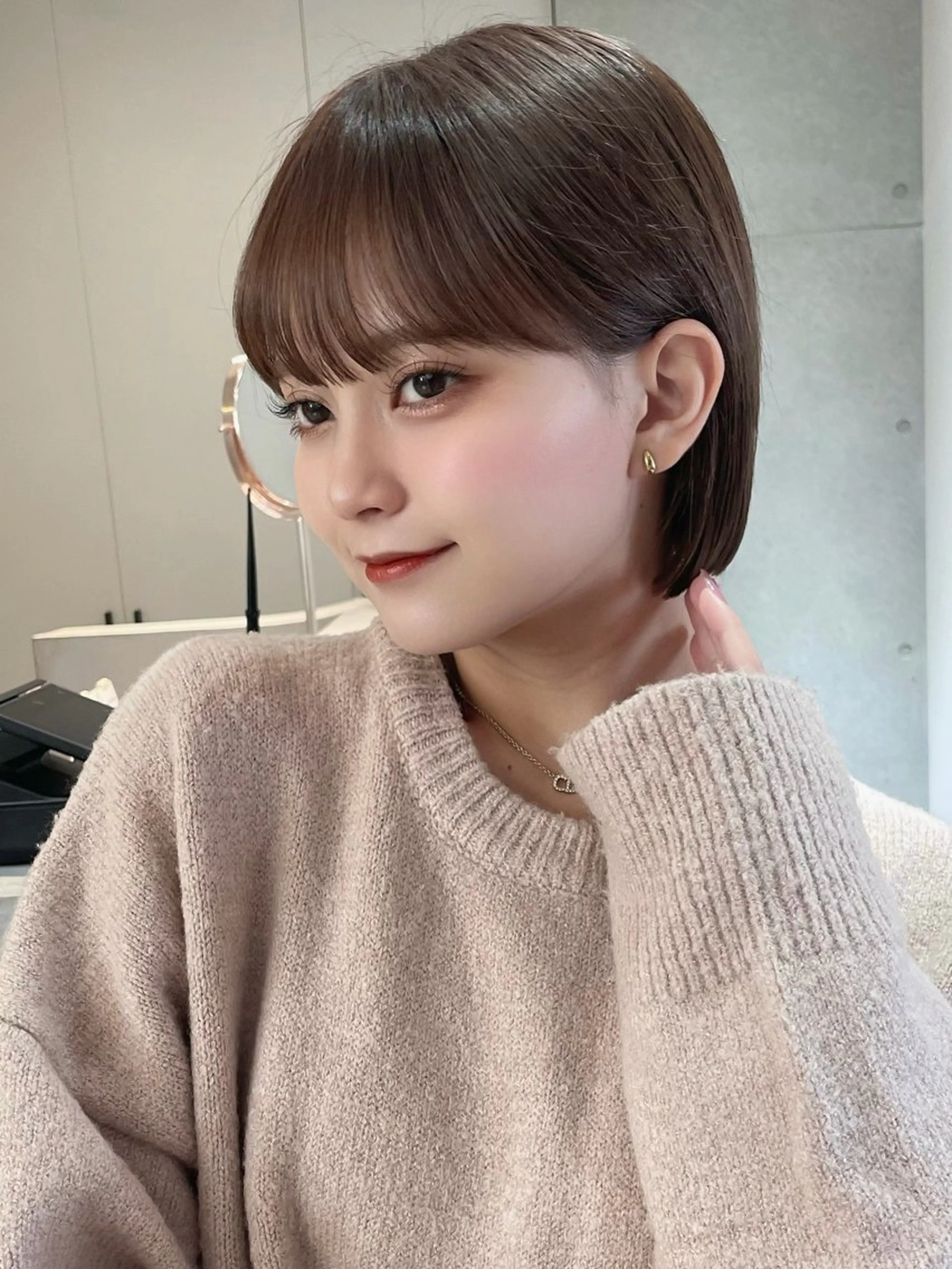 ショート 小顔カット/地毛風 縮毛矯正🤍茉青のヘアスタイル